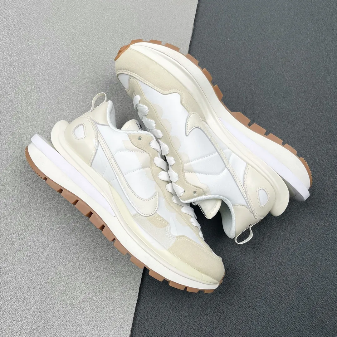 Sacai x Nike Vaporwaffle Sail Gum White DD1875-100 Replica: A Comprehensive Review | YtaYta