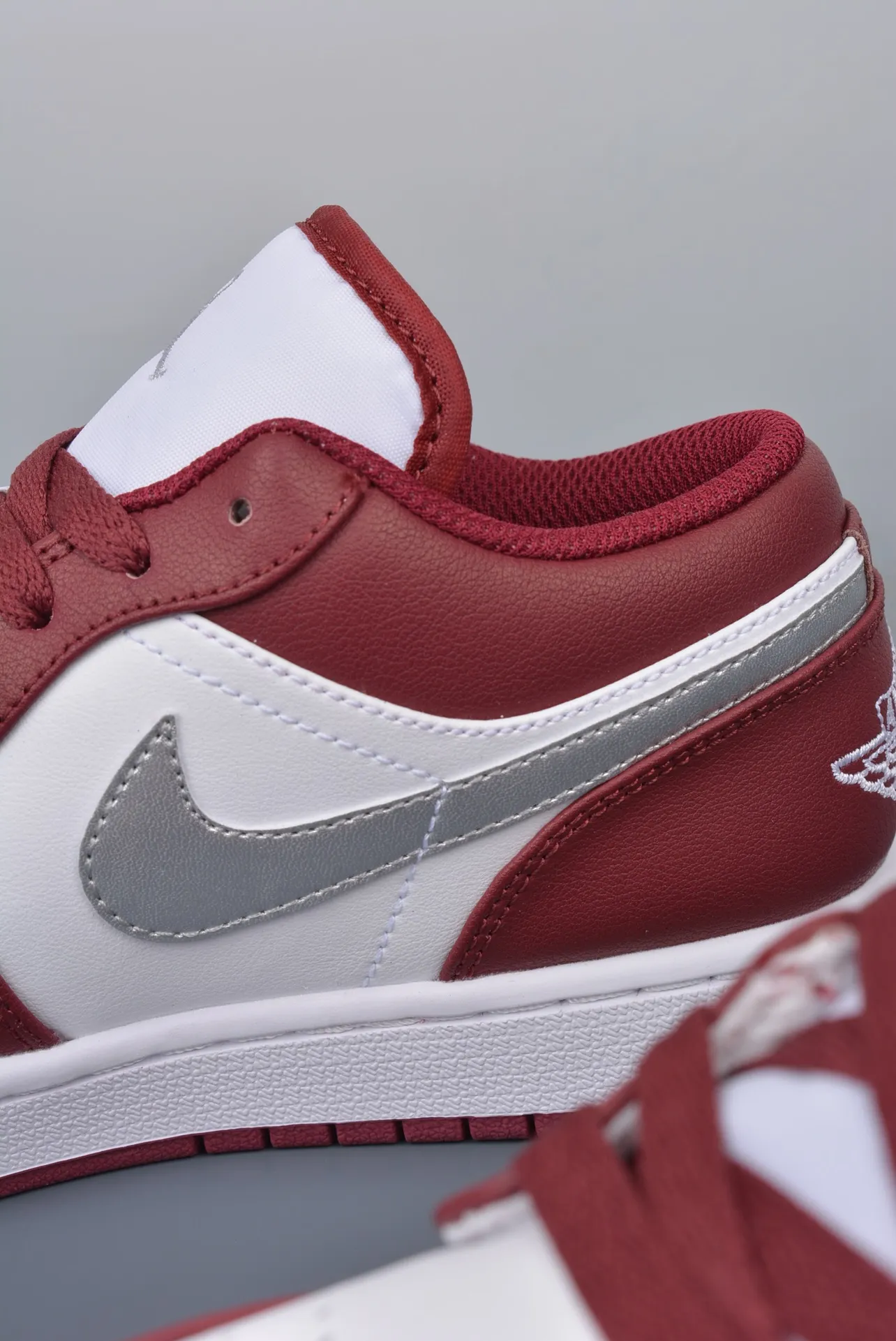 Air Jordan 1 Low Cherrywood Red/Cement Grey: Replica vs Authentic | YtaYta