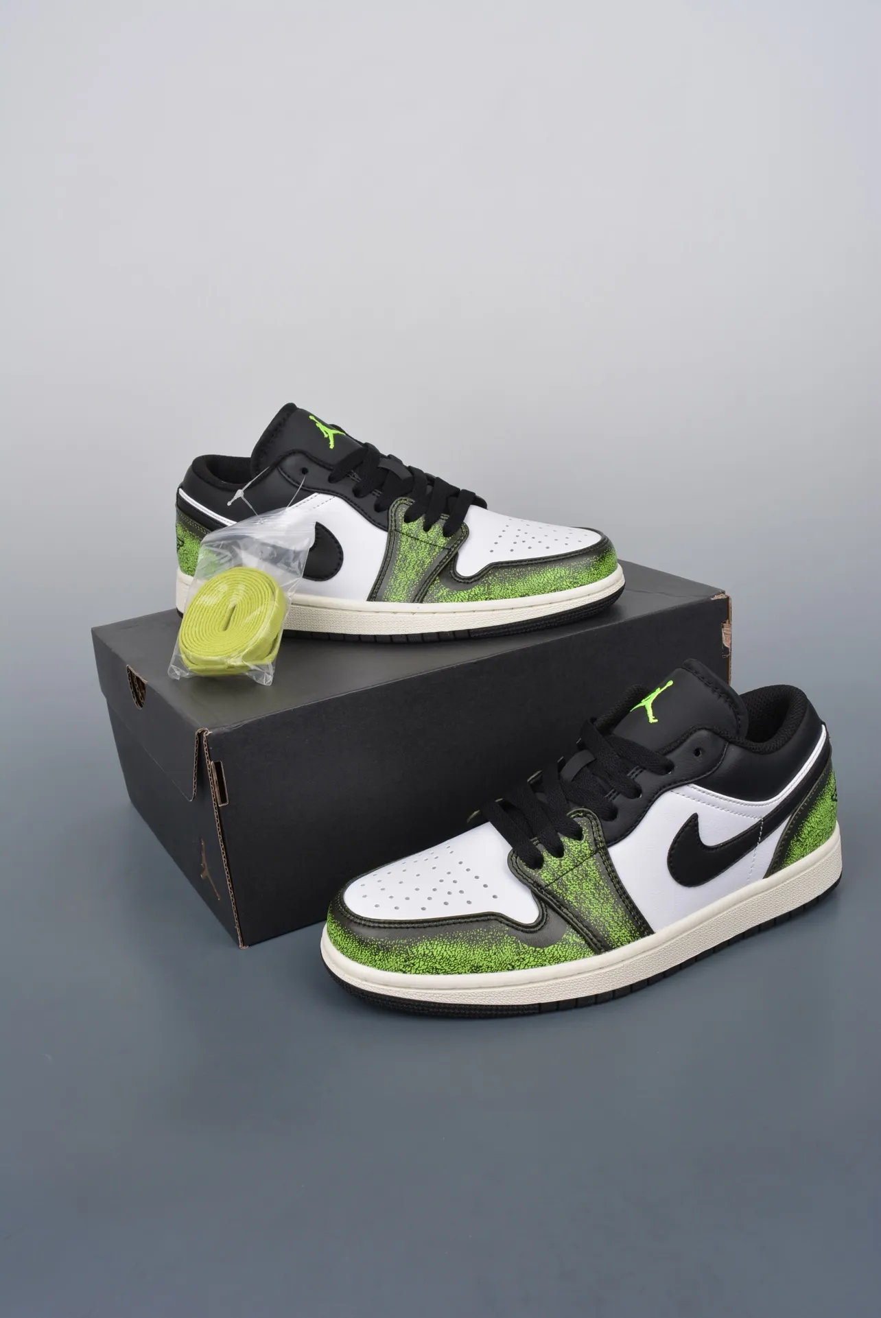 Nike Air Jordan 1 Low SE GS Wear Away Electric Green Replica Review | YtaYta