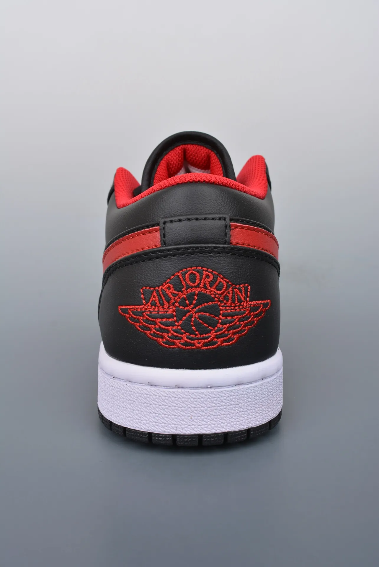 Air Jordan 1 Low Black/White/Red Replica: Quality and Affordability | YtaYta