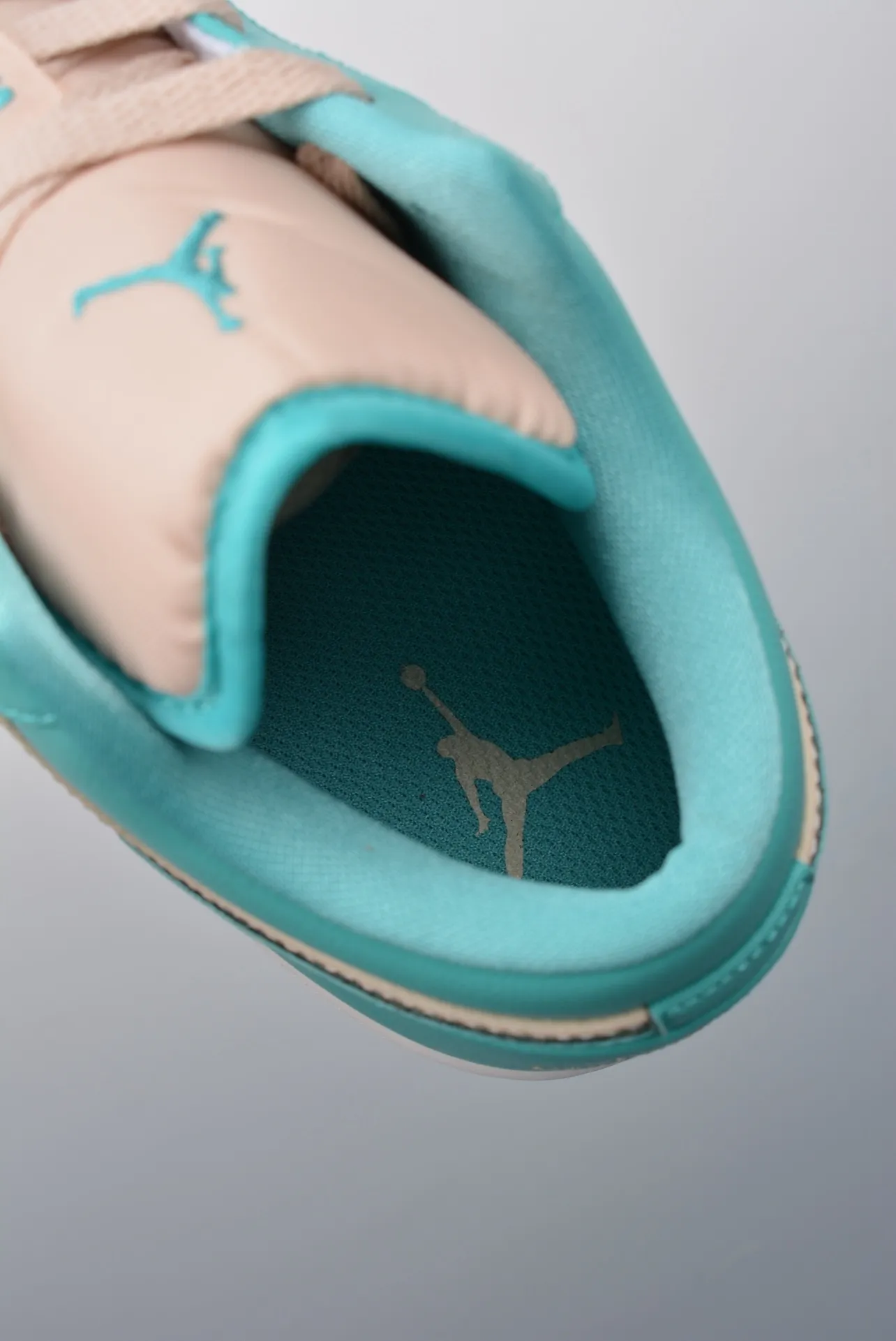 Air Jordan 1 Low Tropical Teal Sandy Beige (Rep/Replica) | YtaYta