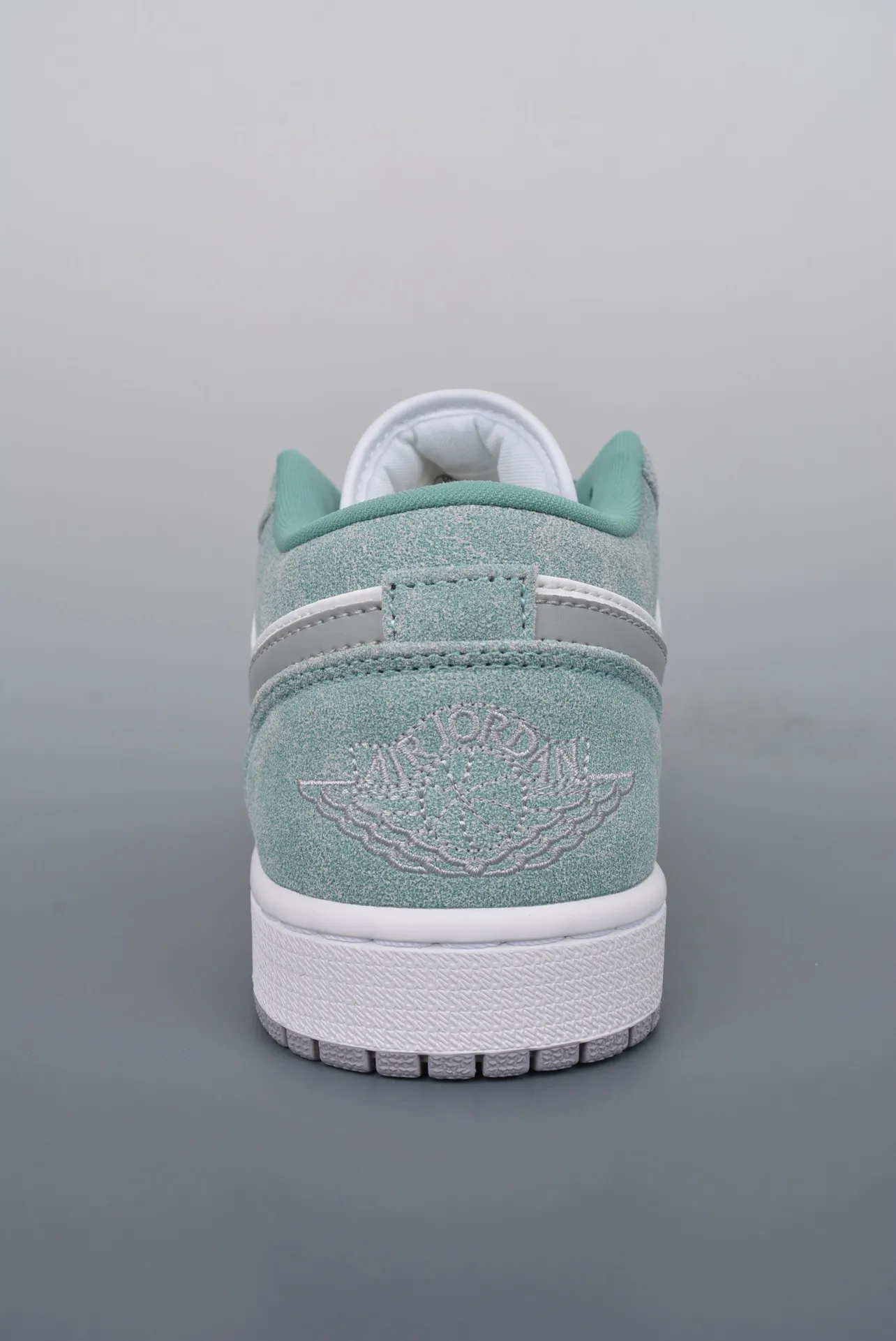 Fake Rep Replica Air Jordan 1 Low SE New Emerald Shoes - White DN3705-301 | YtaYta