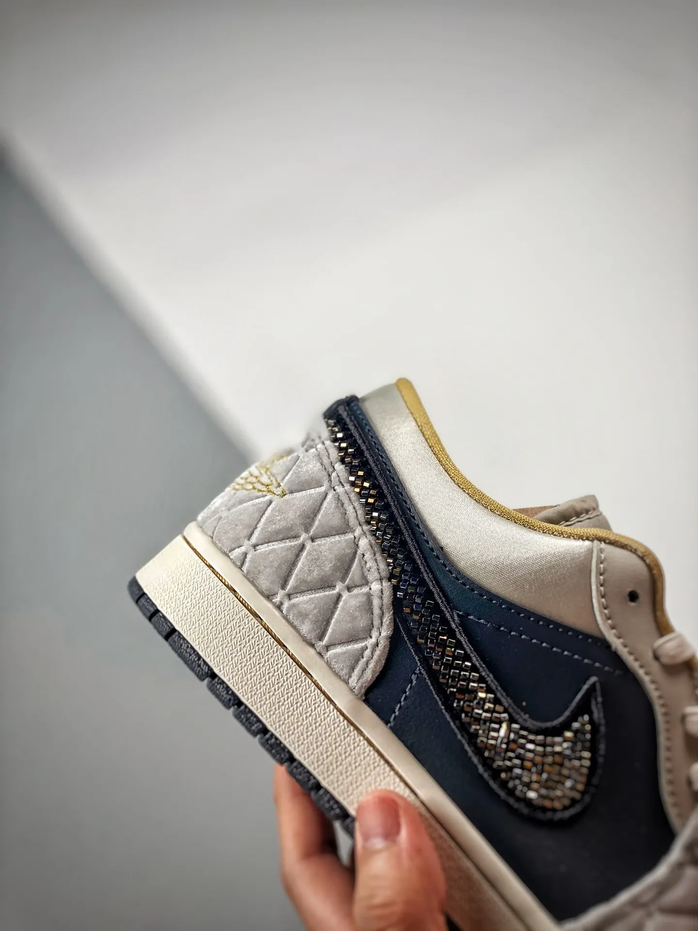 Air Jordan 1 Low Beaded Swoosh Black/Grey/Gold Replica Review | YtaYta