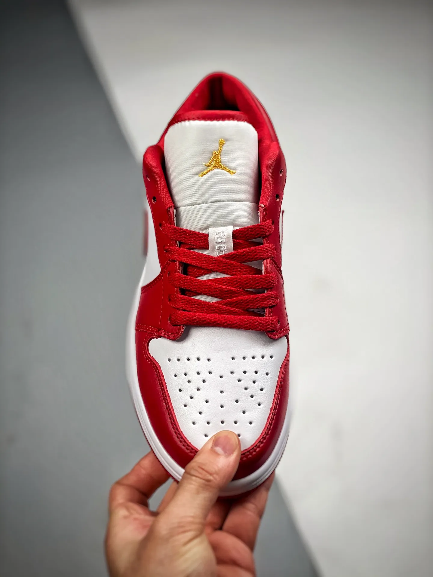 Fake Rep Replica Air Jordan 1 Low Cardinal Red Curry White Review | YtaYta