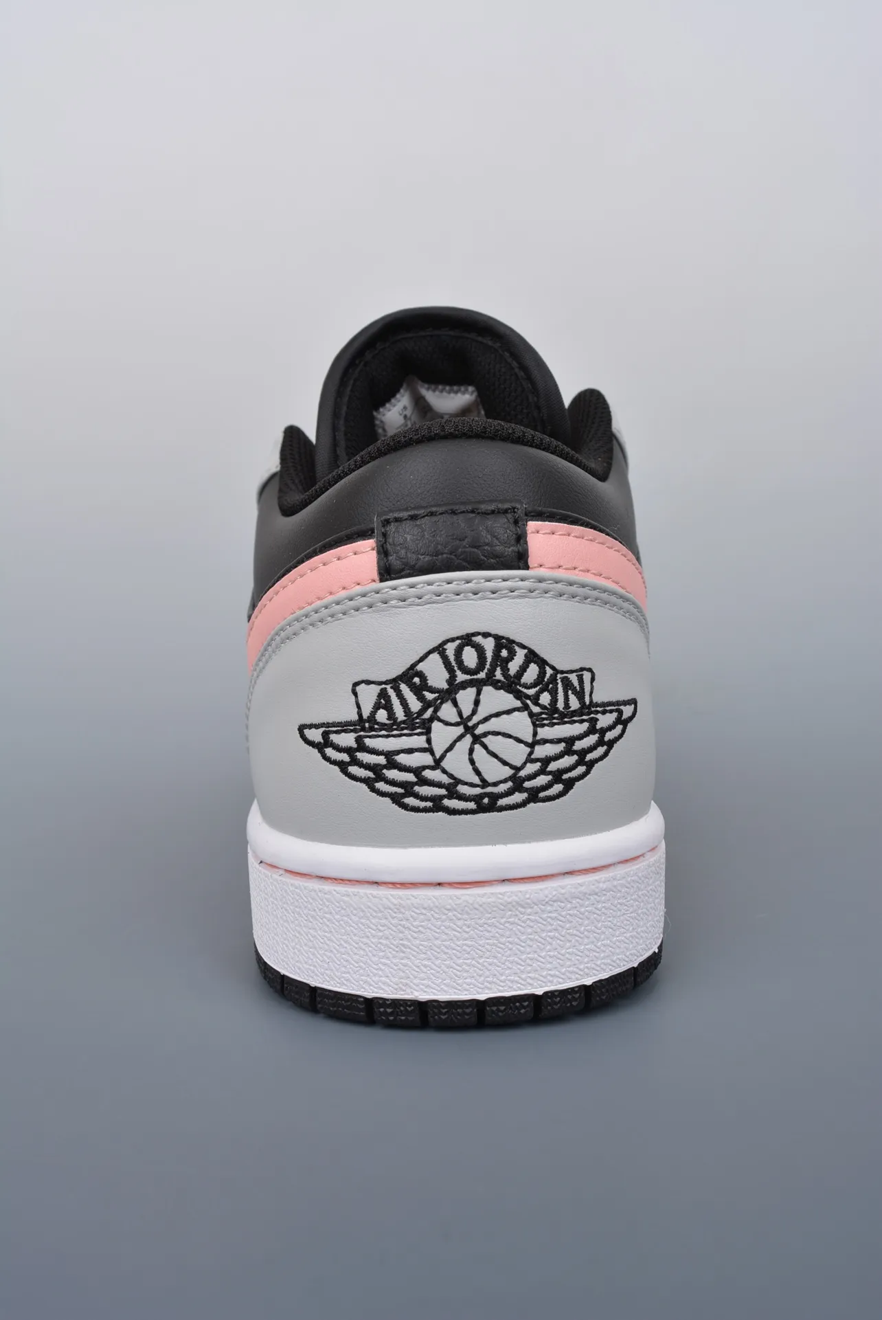 Fake Rep Replica Air Jordan 1 Low 'Grey Fog Bleached Coral' - Pros and Cons | YtaYta