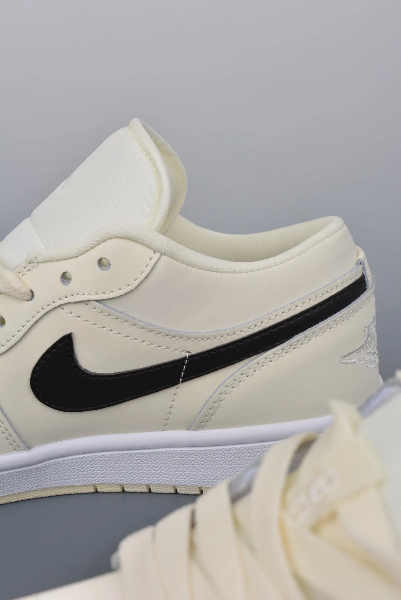 Air Jordan 1 Low 'Coconut Milk' Replica: Style and Comfort at a Fraction of the Price | YtaYta