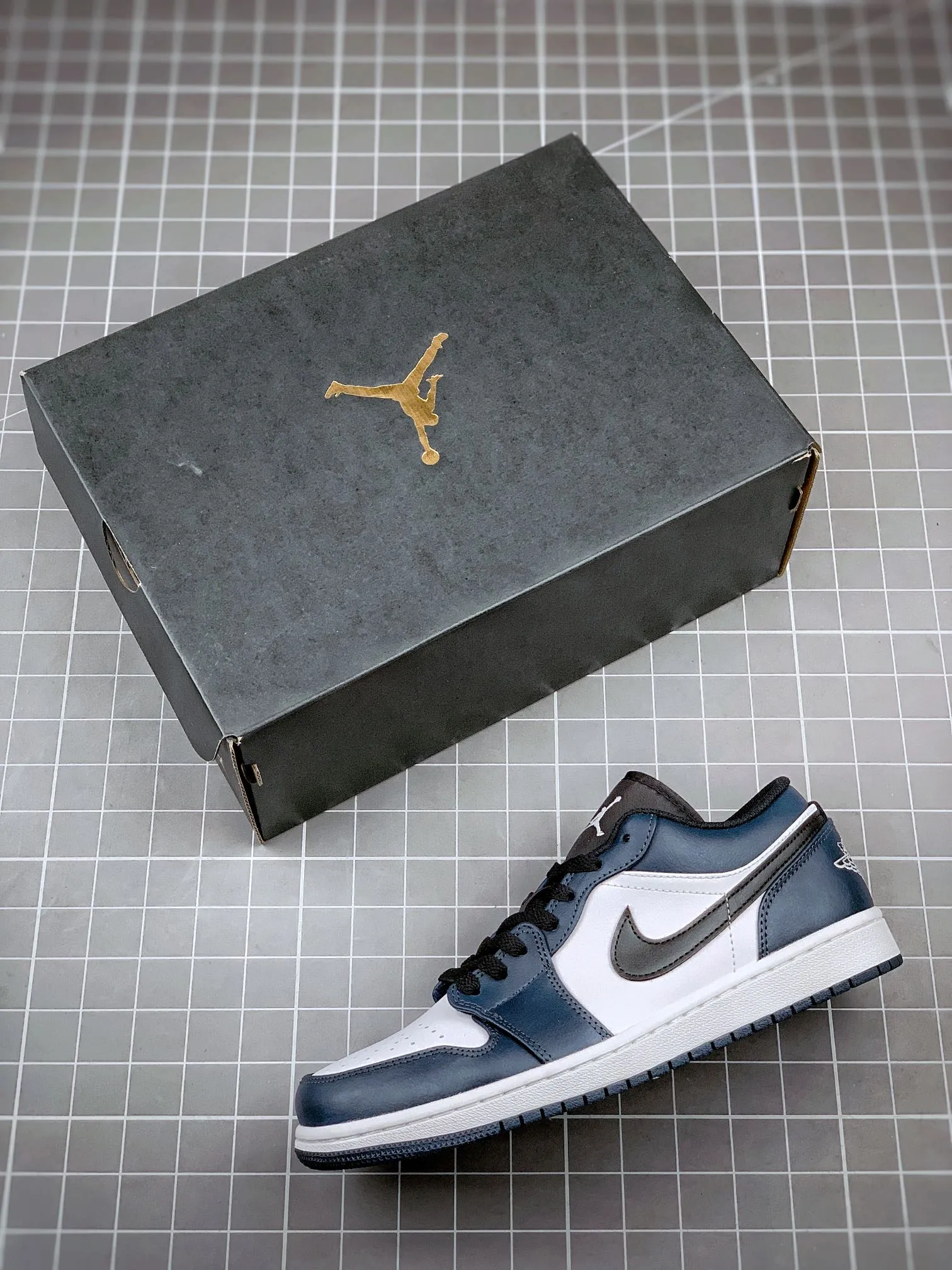 Replica Air Jordan 1 Low 'Dark Teal' Review: Quality, Style, and Value | YtaYta