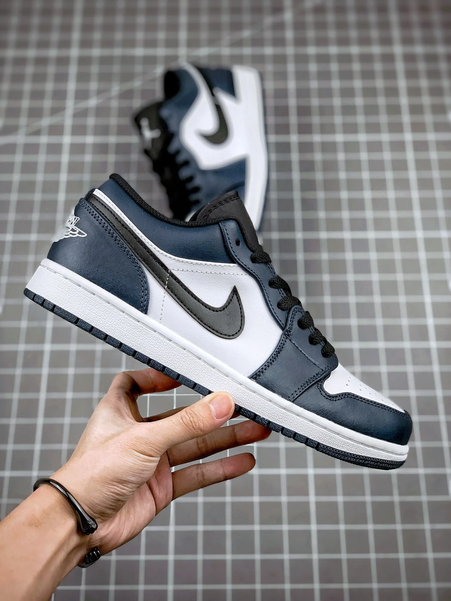 Replica Air Jordan 1 Low 'Dark Teal' Review: Quality, Style, and Value | YtaYta