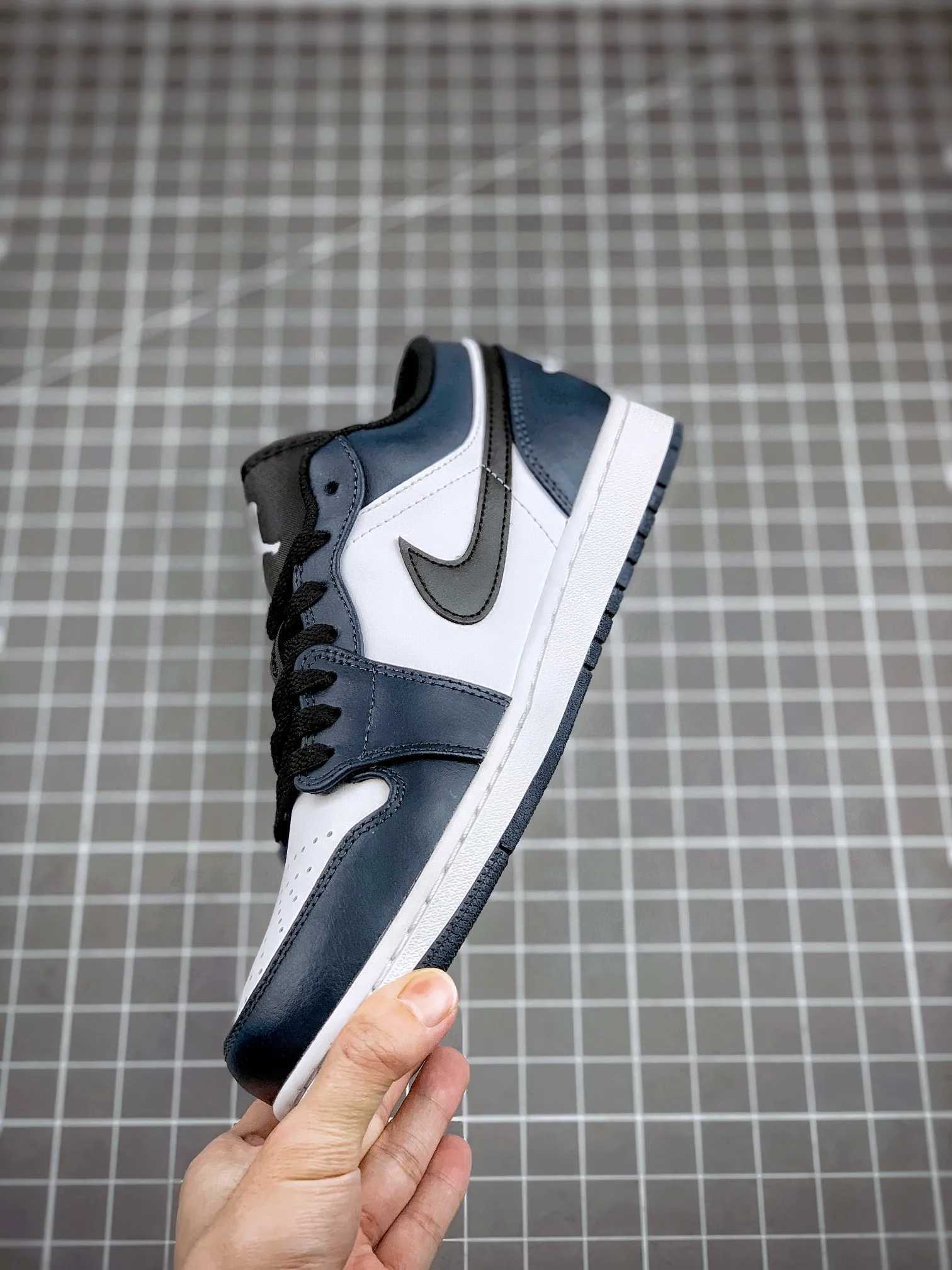 Replica Air Jordan 1 Low 'Dark Teal' Review: Quality, Style, and Value | YtaYta