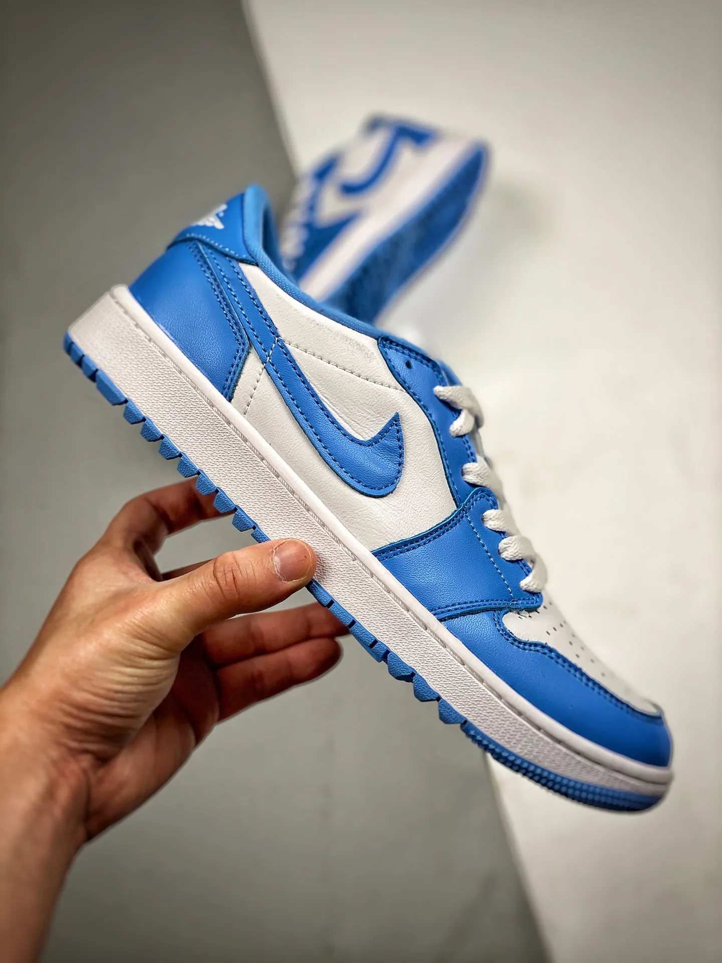 Discovering the Best Replica Air Jordan 1 Lows in University Blue | YtaYta