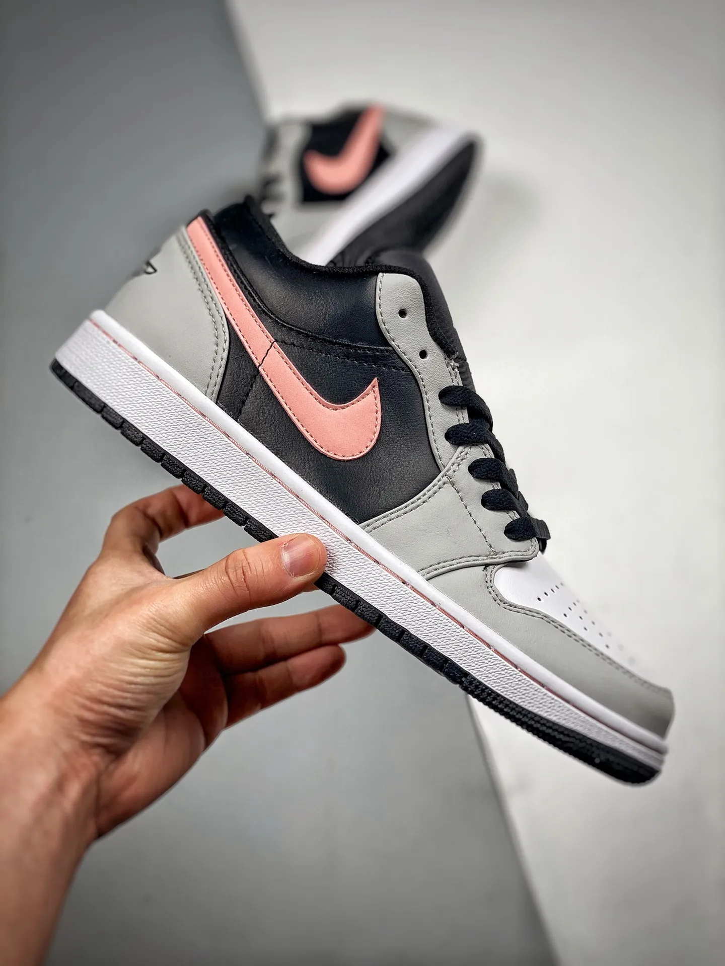 Air Jordan 1 Low Black Grey Pink Replica: A Comprehensive Guide | YtaYta