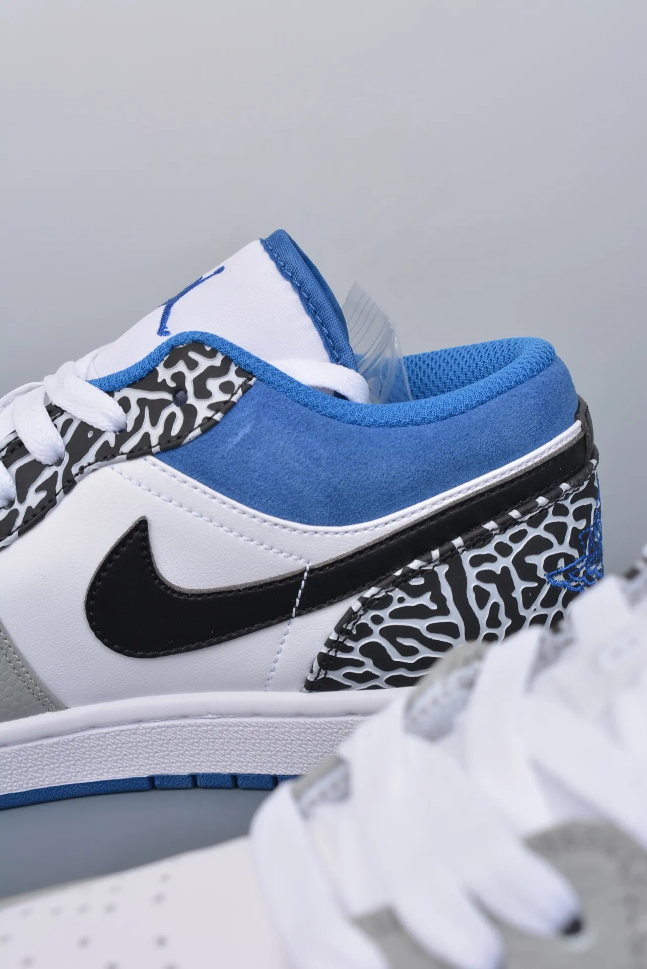 Air Jordan 1 Low SE White Dark Marina Blue Black DM1199-140 Replica | YtaYta