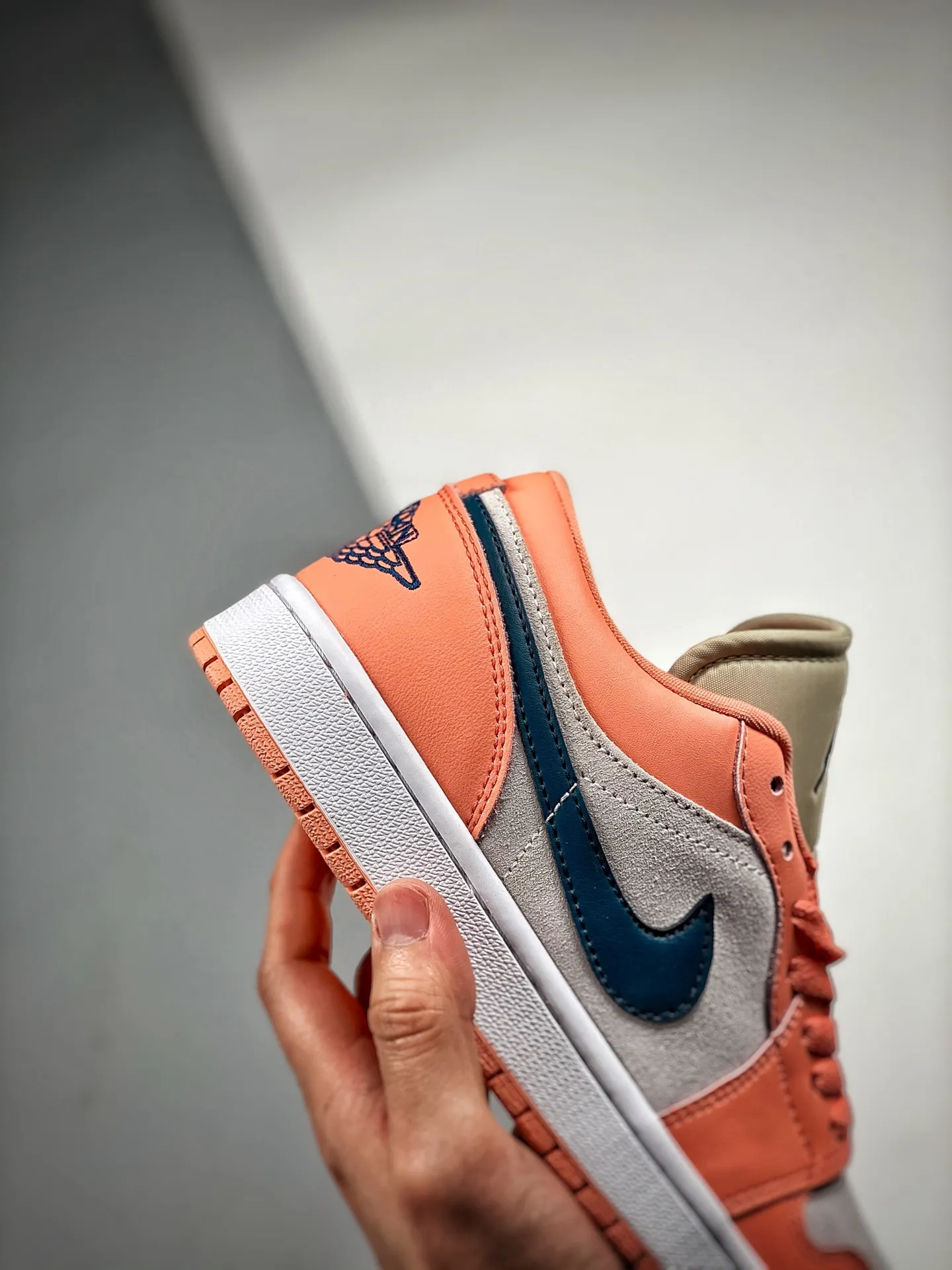 Jordan 1 Low Light Madder Root Replica Review: A Comprehensive Look | YtaYta