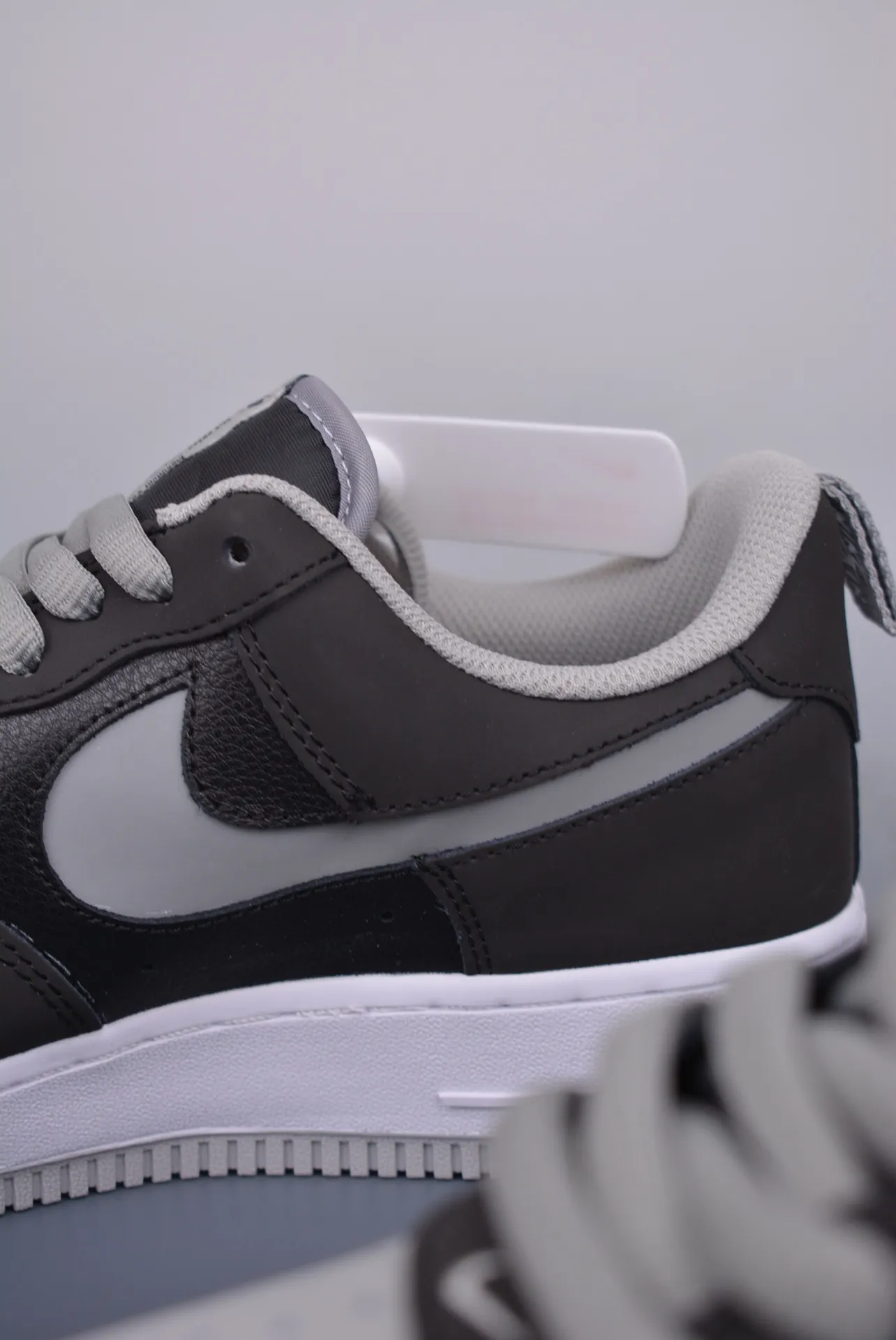 Fake Rep Nike Air Force 1 Utility Shadow Grey Black White BQ6818 Review | YtaYta