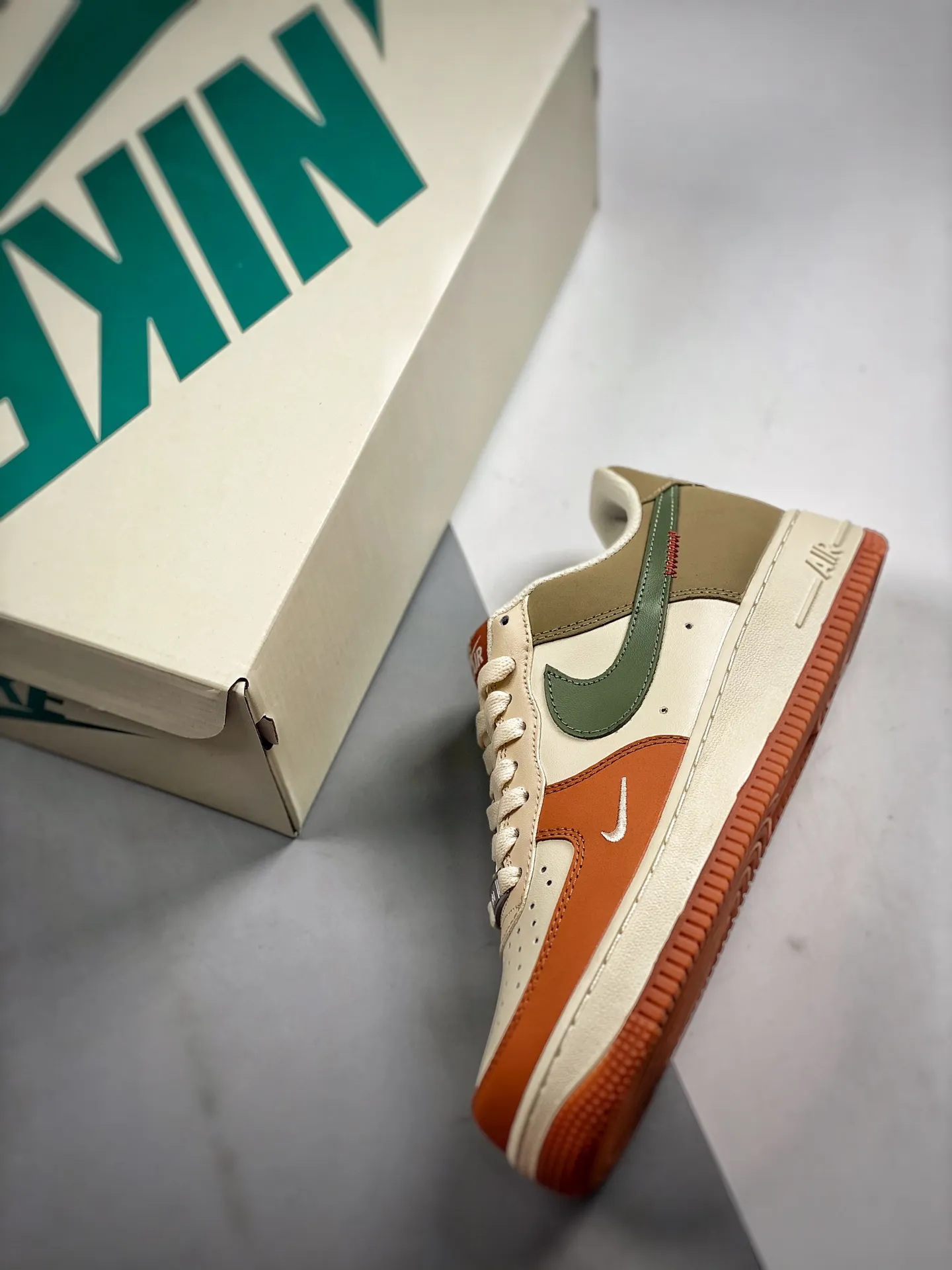 Nike Air Force 1 Green/Orange Replica: Style, Comfort, and Affordability | YtaYta