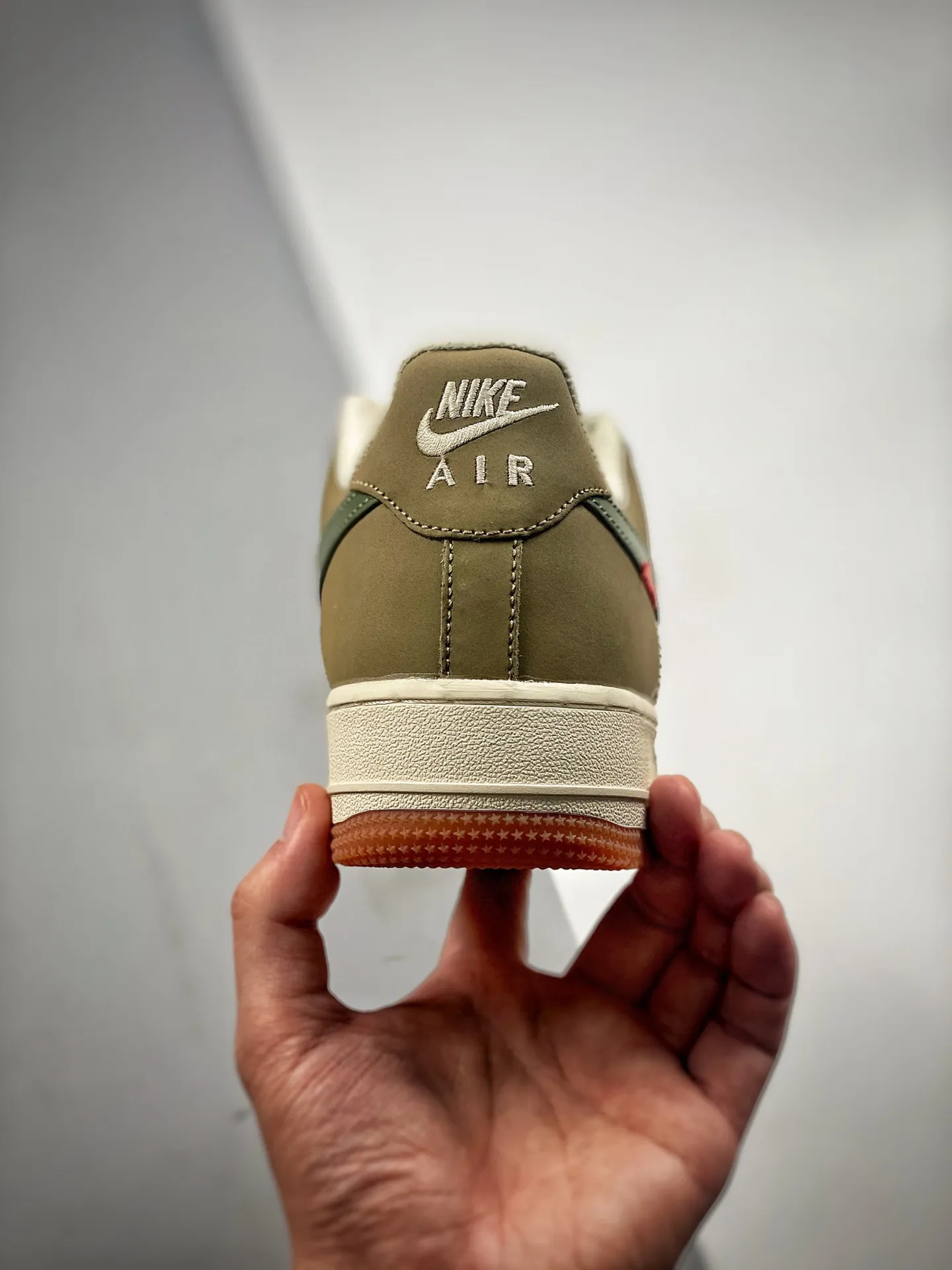 Nike Air Force 1 Green/Orange Replica: Style, Comfort, and Affordability | YtaYta