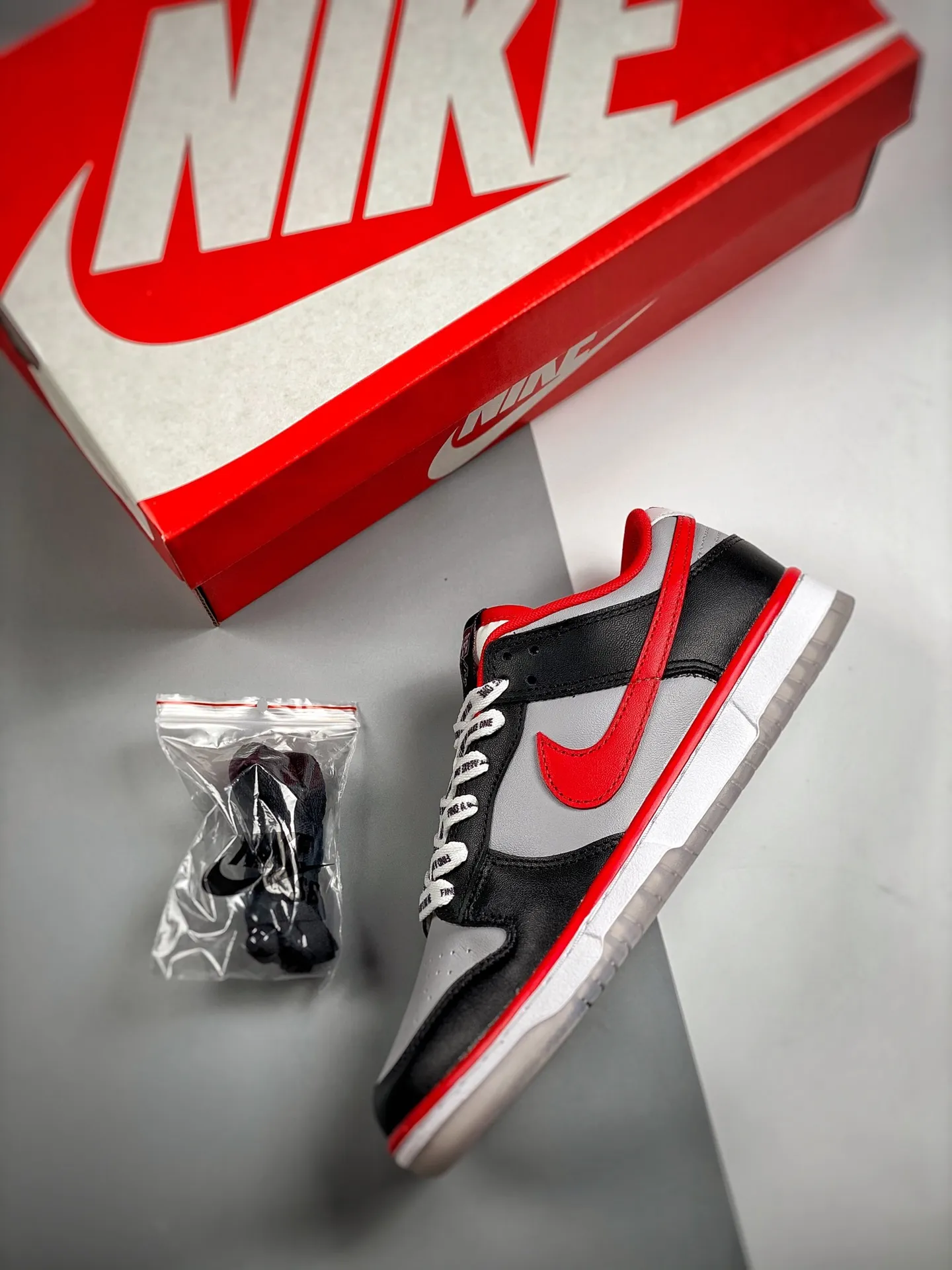 Clark Atlanta University x Nike Dunk Low 'Find a Way or Make One' Replica - Black/Team Scarlet | YtaYta