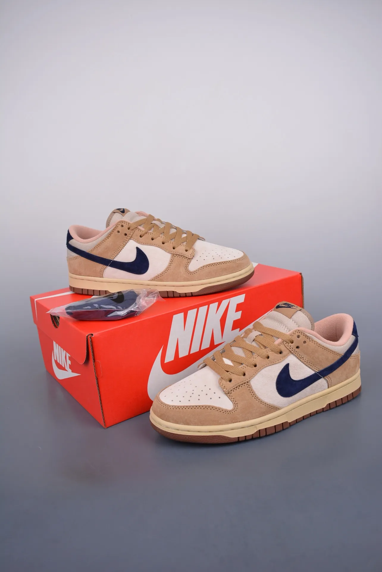 Nike Dunk Low Pro Vegas Gold/Midnight Navy-Maple Replica Review | YtaYta