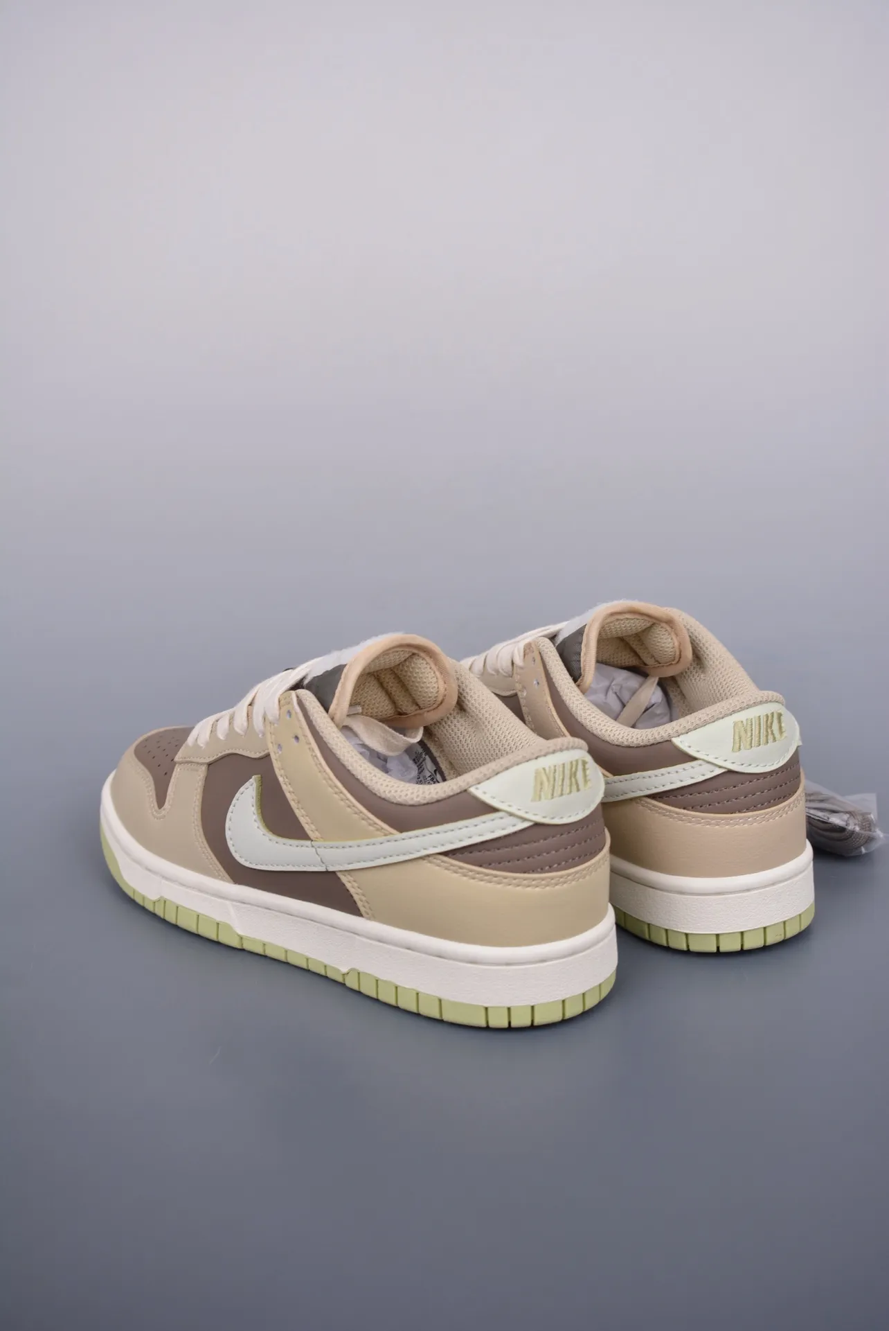 Nike Dunk Low Velcro Tongue Replica: Style and Performance in One | YtaYta