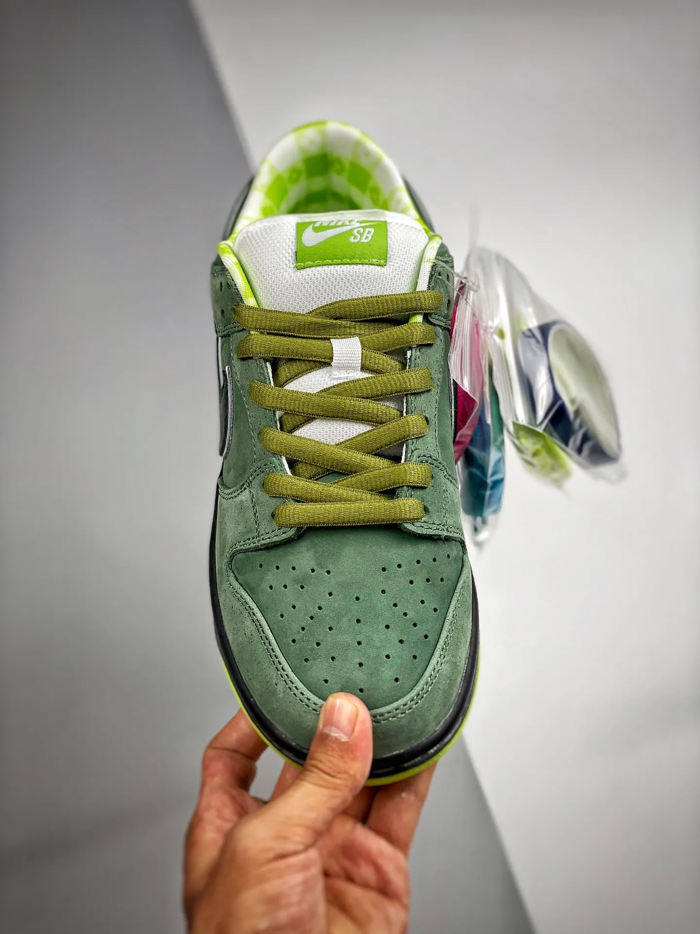 Nike SB Dunk Low Concepts Green Lobster Replica: An In-Depth Review | YtaYta