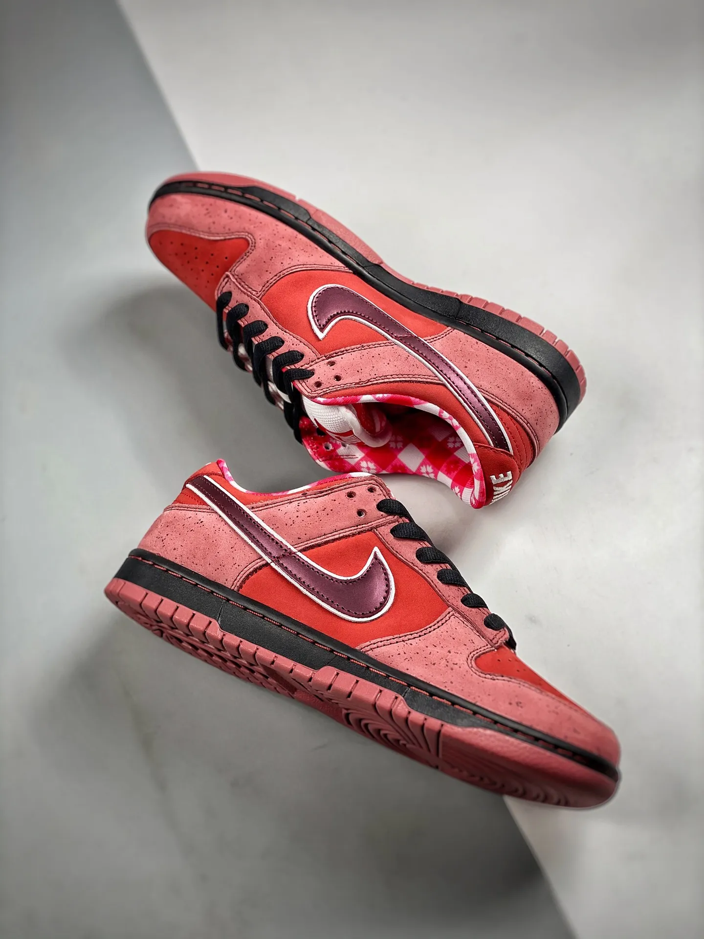 Nike Dunk Low Premium SB Red Lobster Replica - 313170-661 | YtaYta