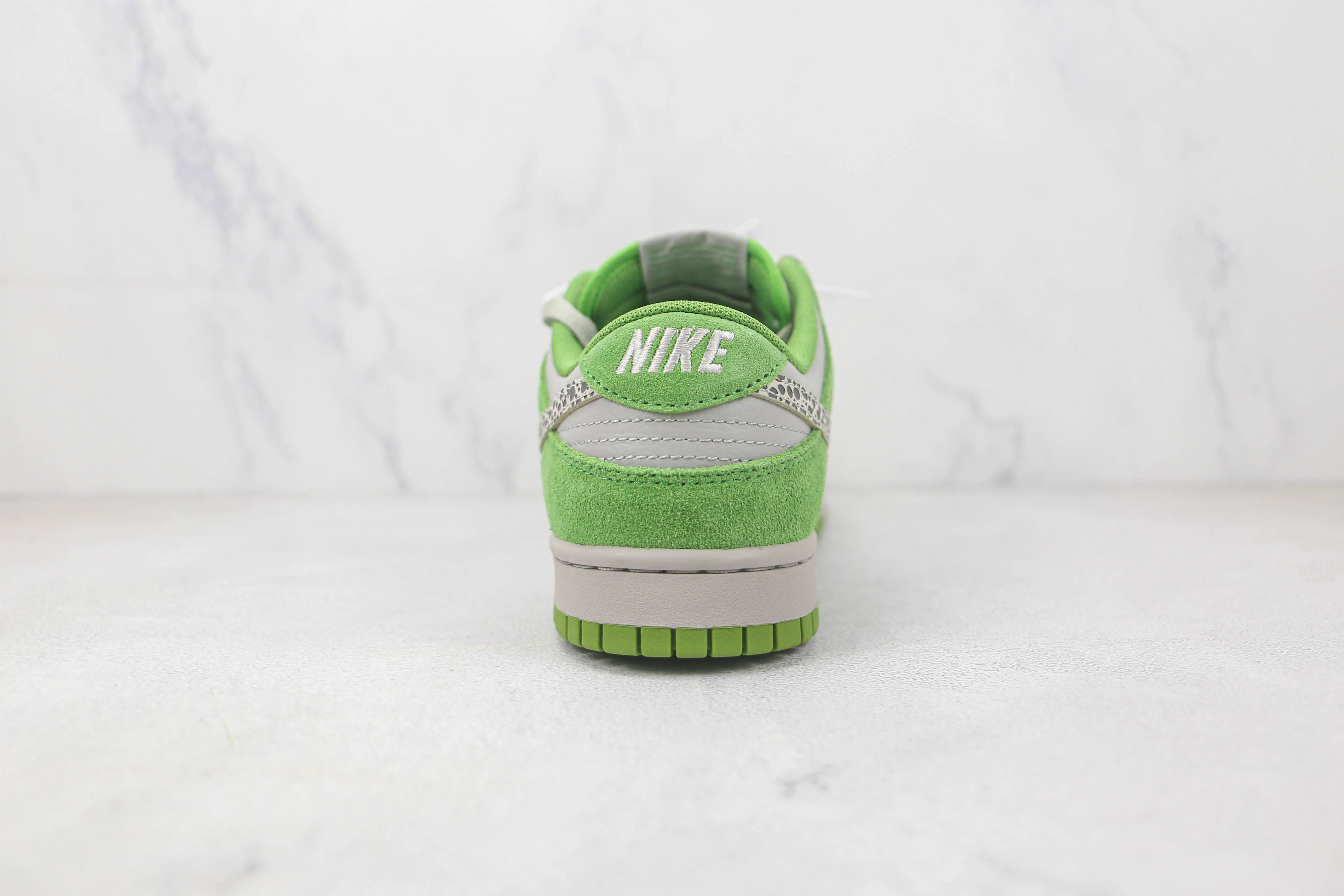 Nike Dunk Low 'Safari Swoosh - Chlorophyll' Replica Review | YtaYta