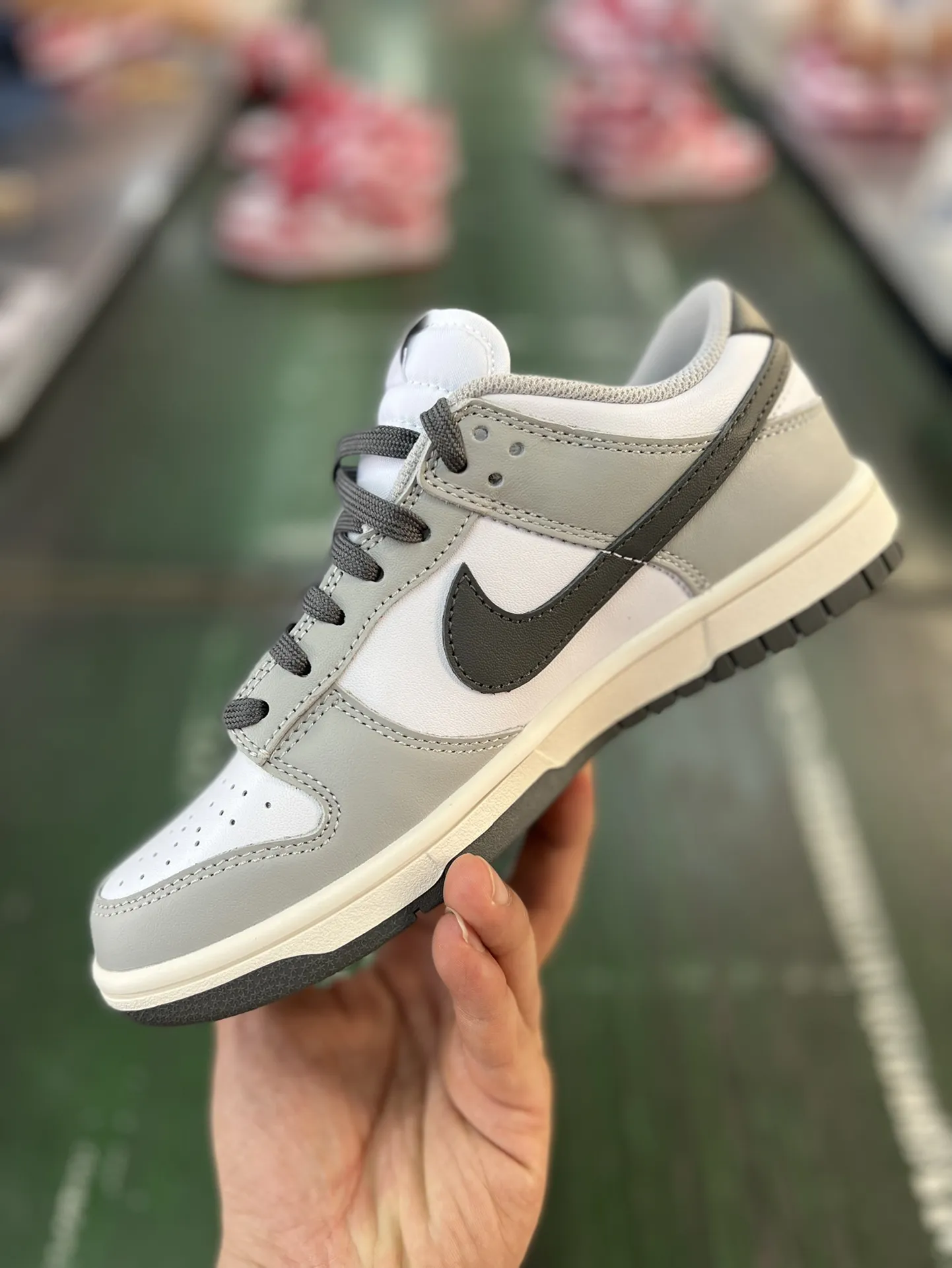 Nike Dunk Low Light Smoke Grey: A Comprehensive On-Feet Review | YtaYta