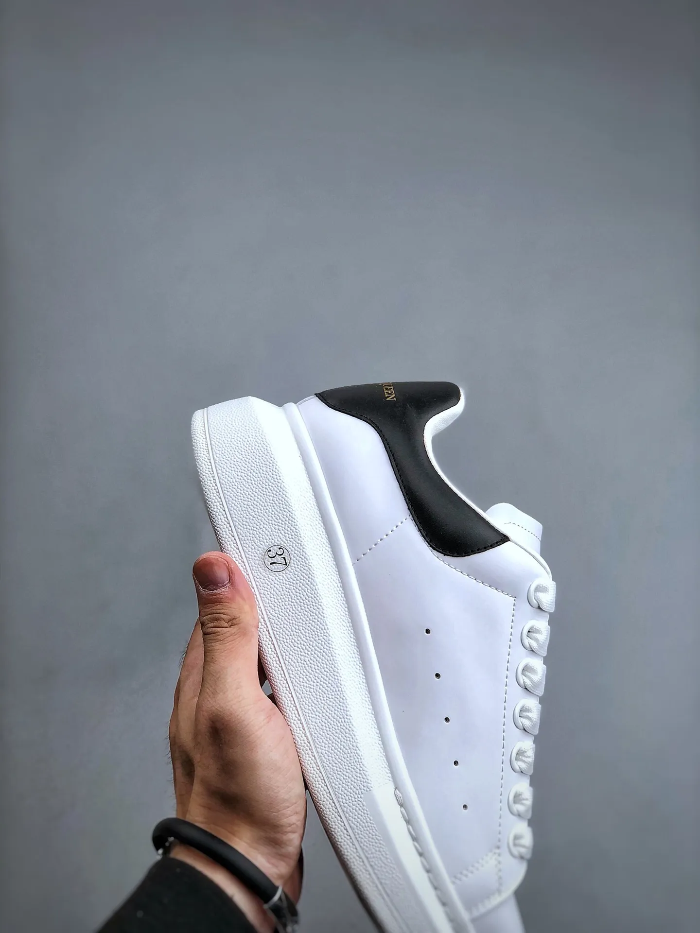 Exploring the World of Replica Alexander McQueen Oversized Sneakers | YtaYta