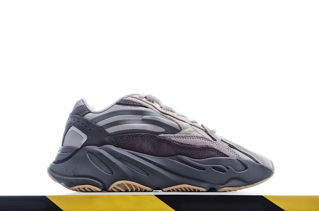 Fake Rep Replica Yeezy Boost 700 V2 'Tephra': Style & Performance | YtaYta