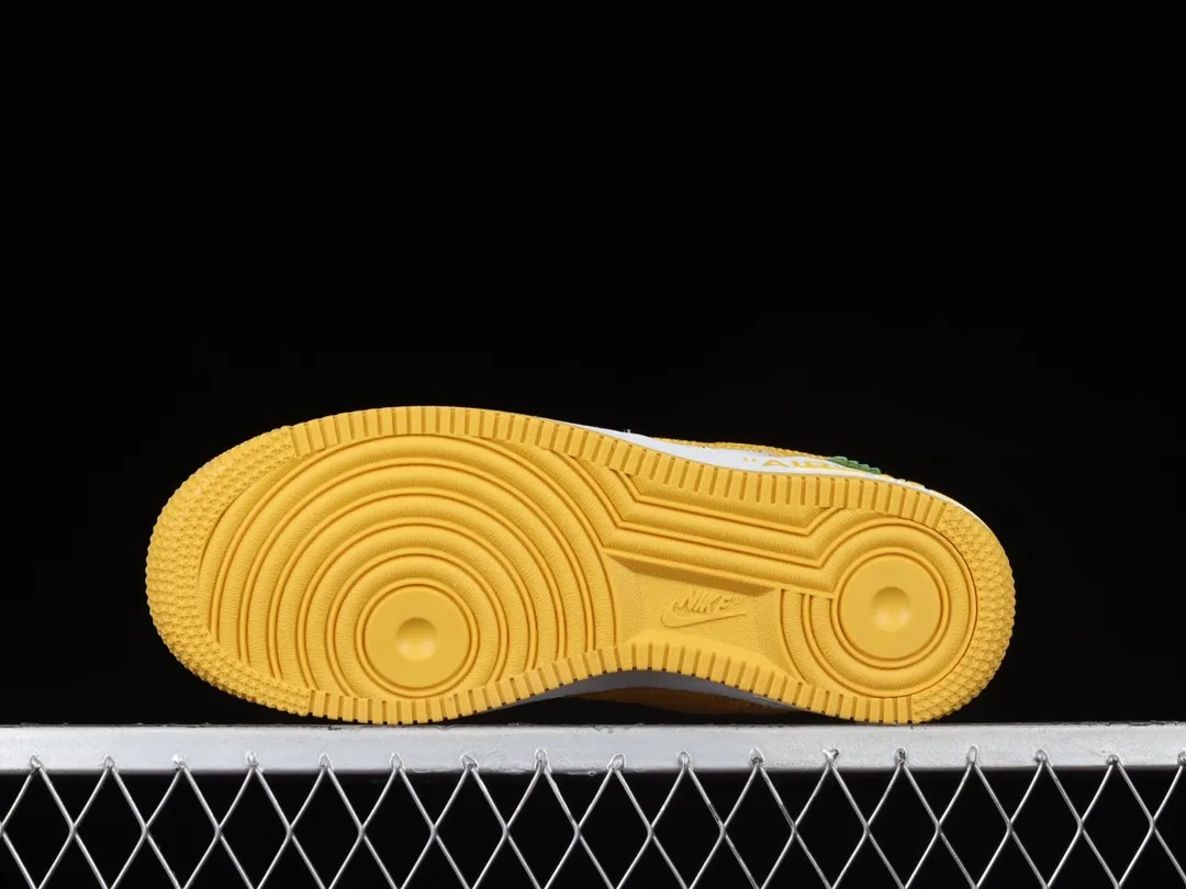 Louis Vuitton x Nike Air Force 1 07 Low Yellow White Running Shoes: A Replica Review | YtaYta