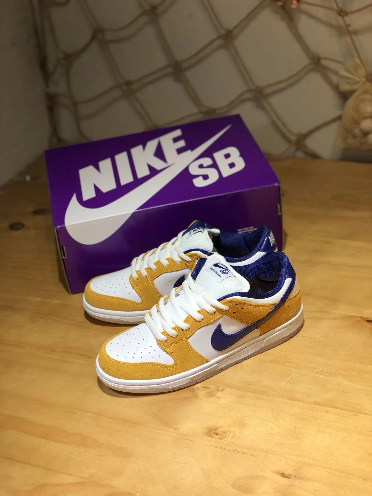 Nike SB Dunk Low Laser Orange: Replica vs Authentic Comparison | YtaYta