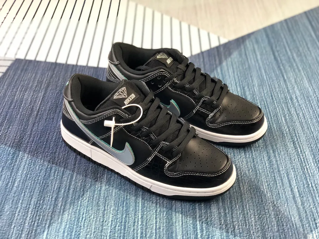 Fake Rep Replica Nike SB Dunk Low Pro x Diamond Supply Co. Black Diamond 2018 | YtaYta