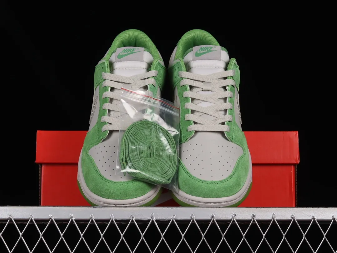 Nike Dunk Low Safari Swoosh Chlorophyll - Replica or Real? | YtaYta