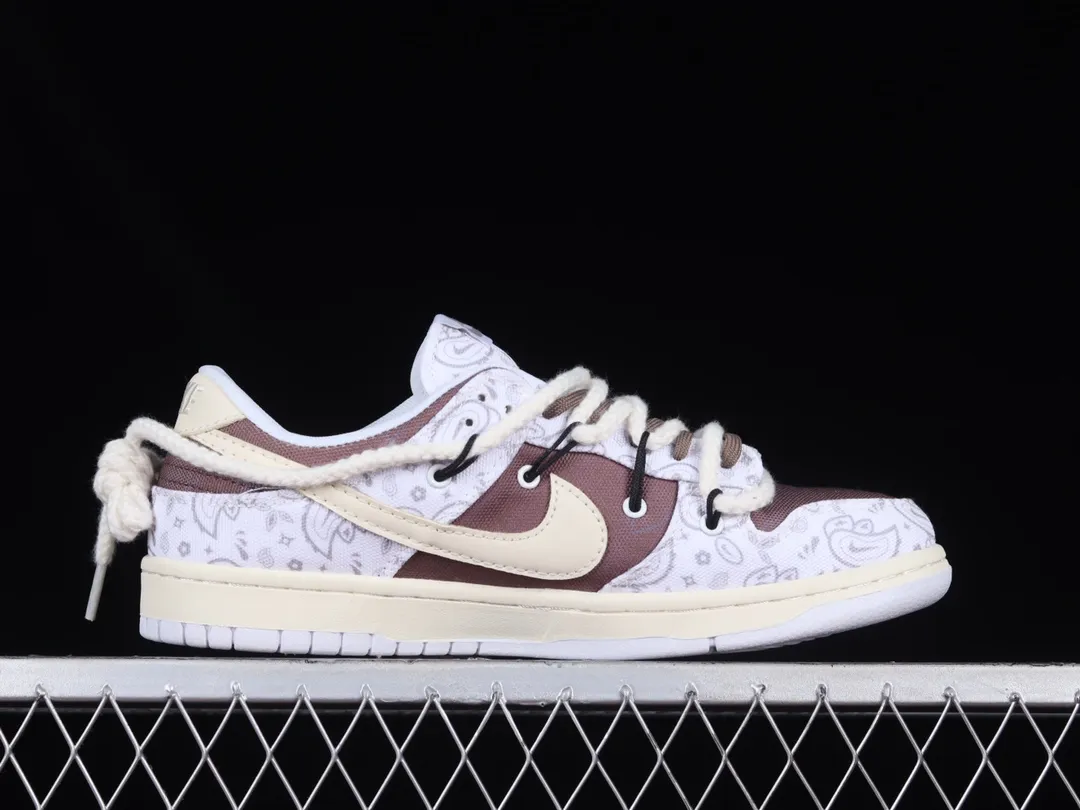 Nike SB Dunk Low Supreme Stars Barkroot Brown Replica - A Detailed Review | YtaYta