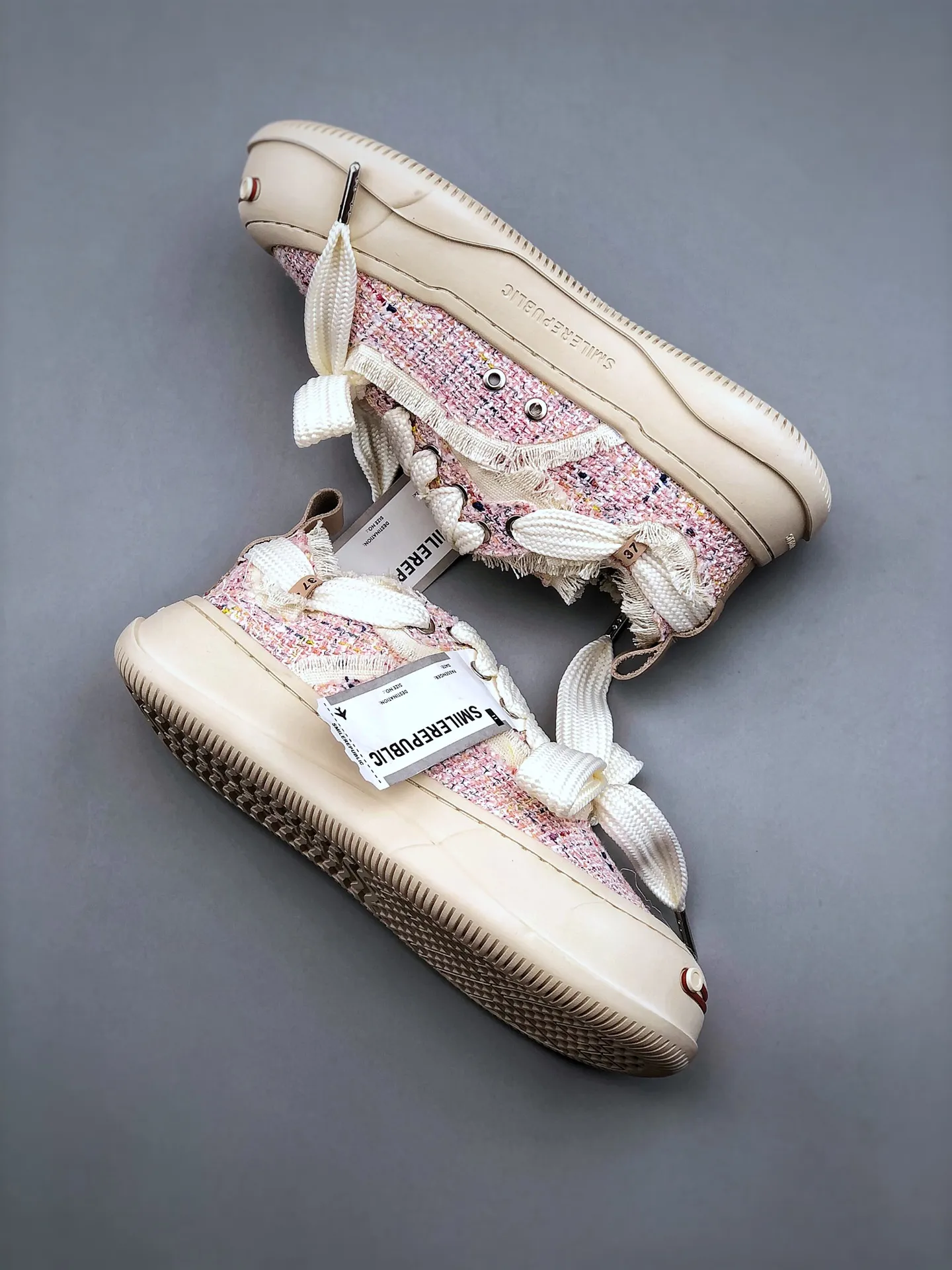 Chunky Sole Canvas Shoes: The Retro Revival in Pink | YtaYta