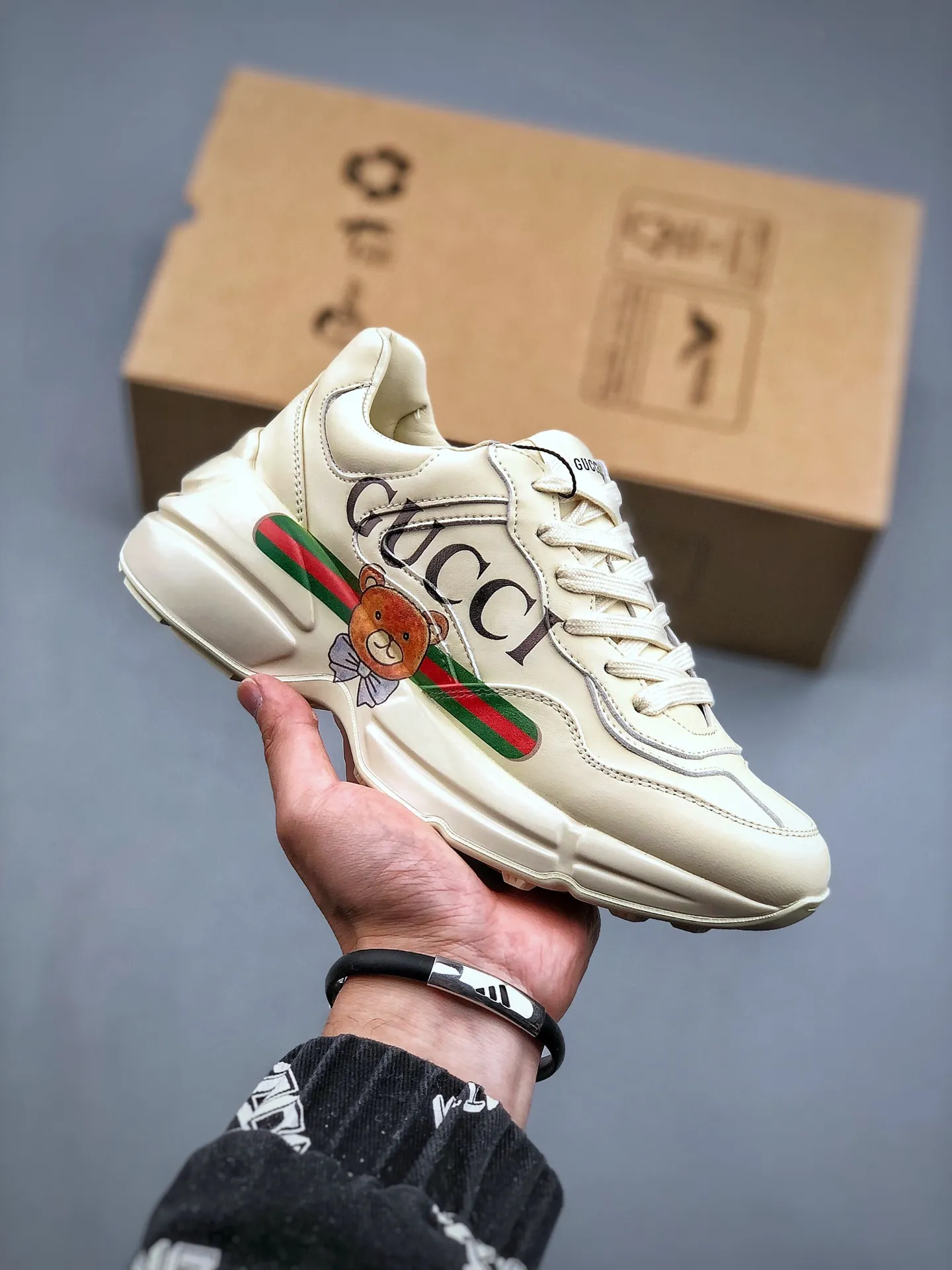 Gucci Rhyton x NY Yankees Replica Sneakers White Review | YtaYta