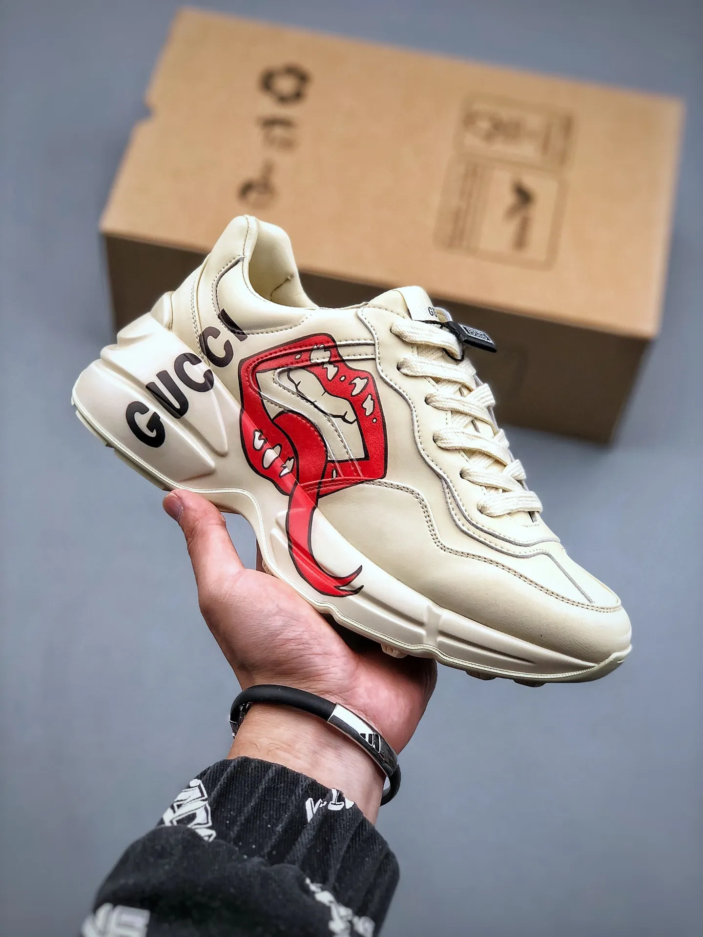 Gucci Rhyton x NY Yankees Replica Sneakers White Review | YtaYta