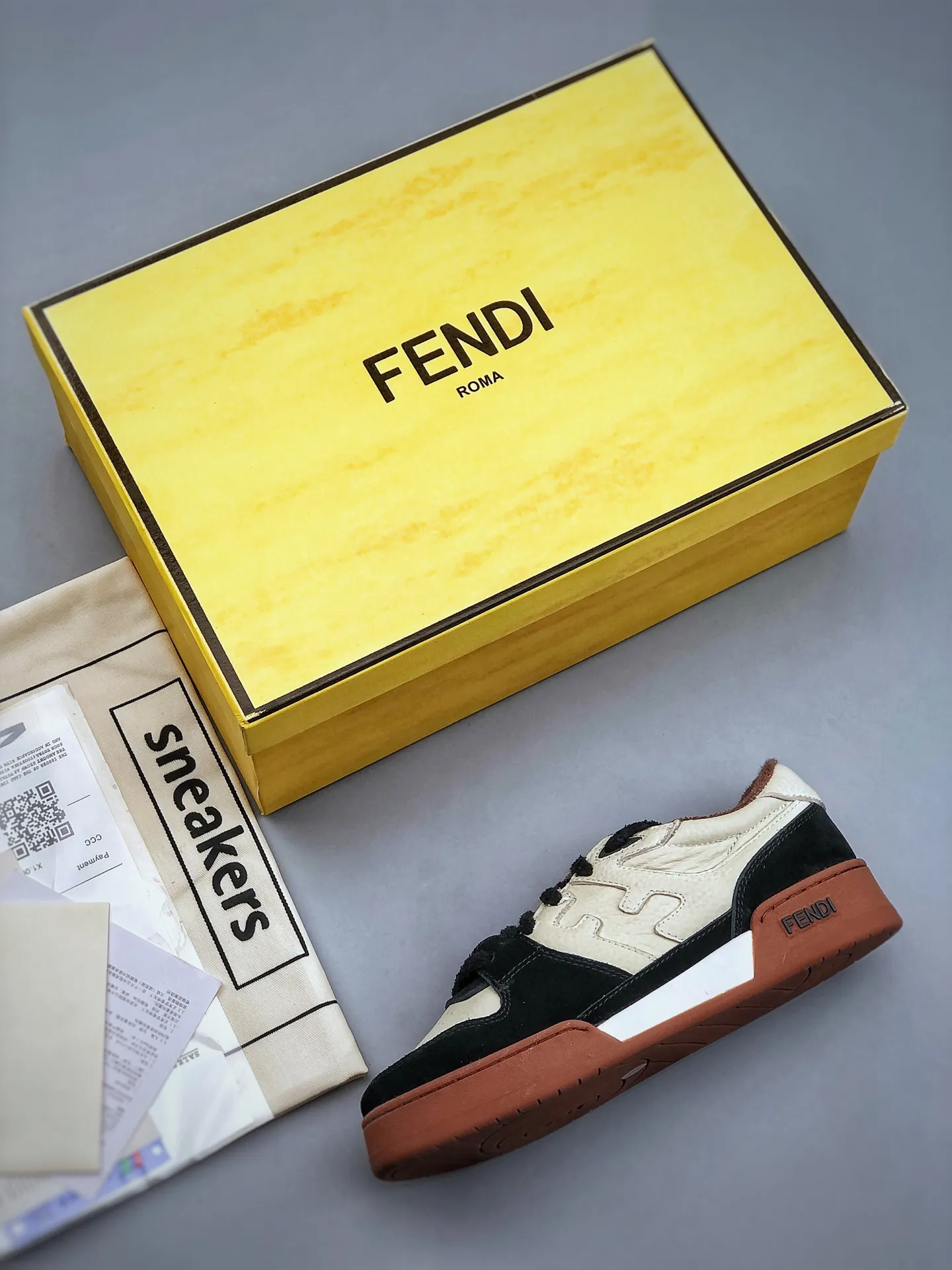 Fendi Match Black White Replica: An In-Depth Review | YtaYta