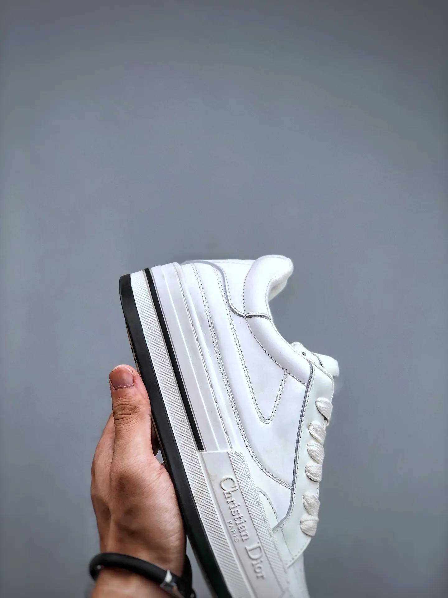 Christian Dior D-Freeway White/Black Replica Sneakers: Stylish & Affordable Alternatives | YtaYta