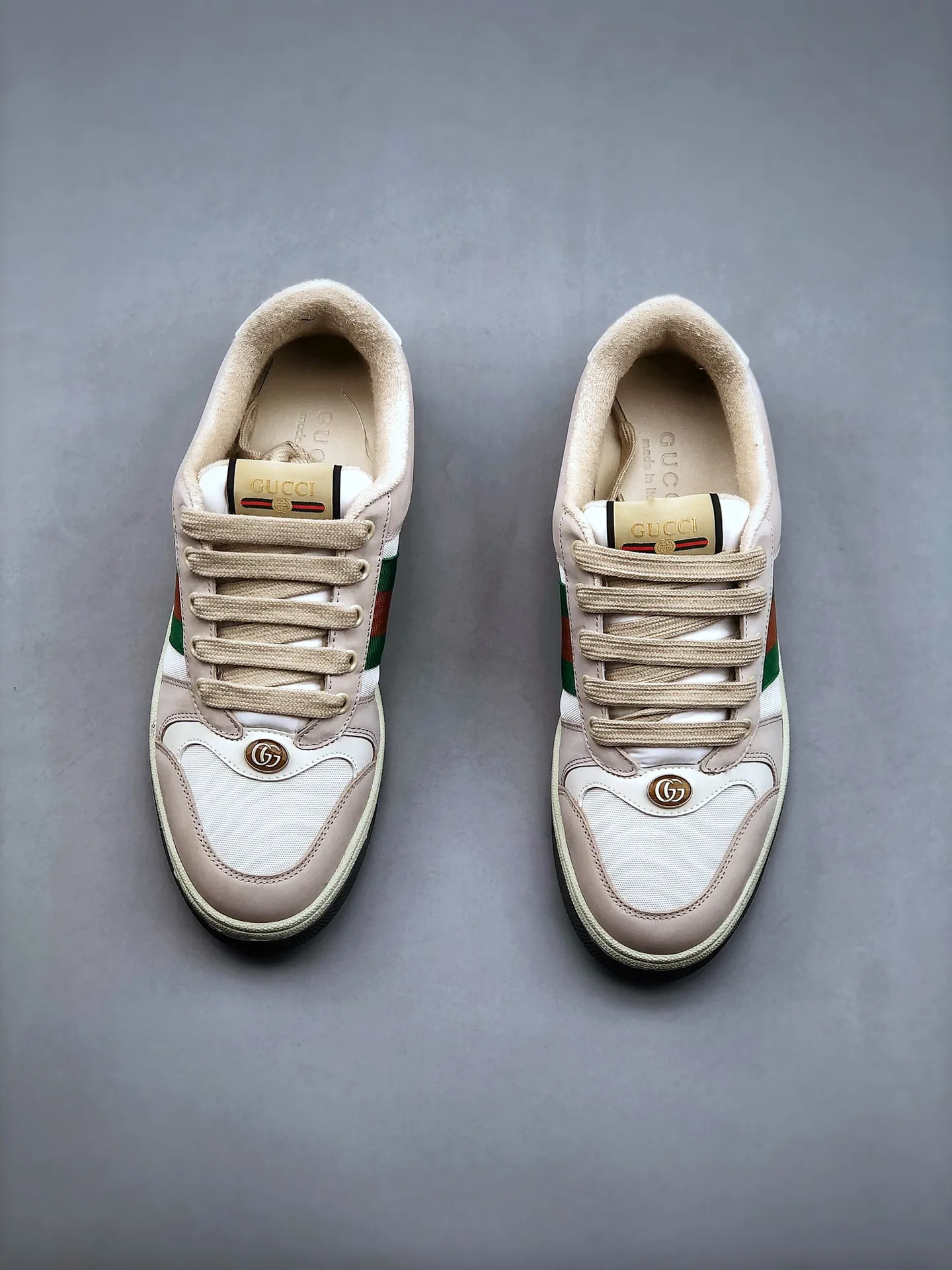 Gucci Beige Screener Leather Low-Top Sneakers Replica: Style and Savings | YtaYta