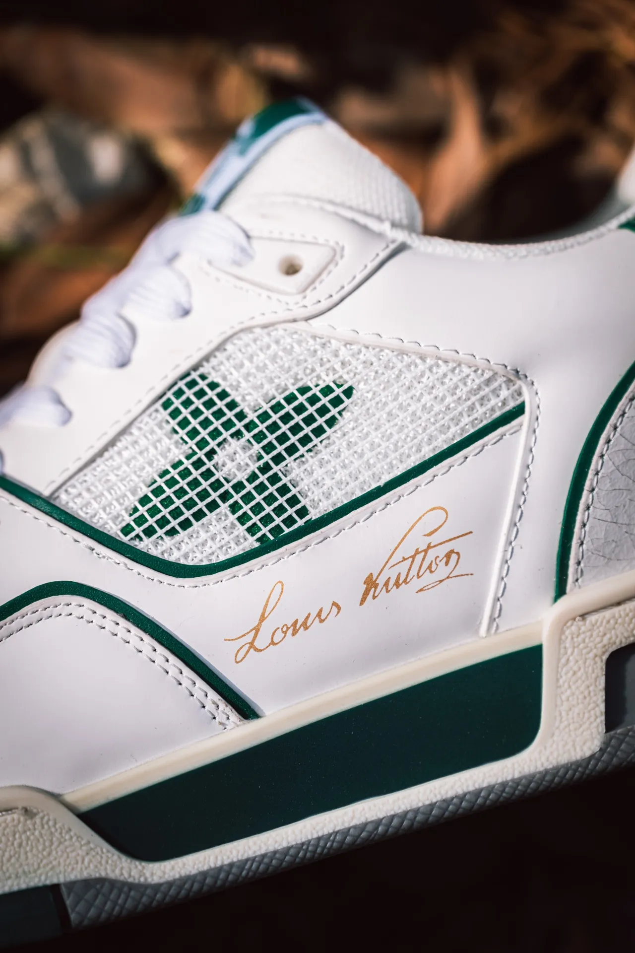 Authentic vs Replica Louis Vuitton LV Trainer Sneaker Low White Green | YtaYta