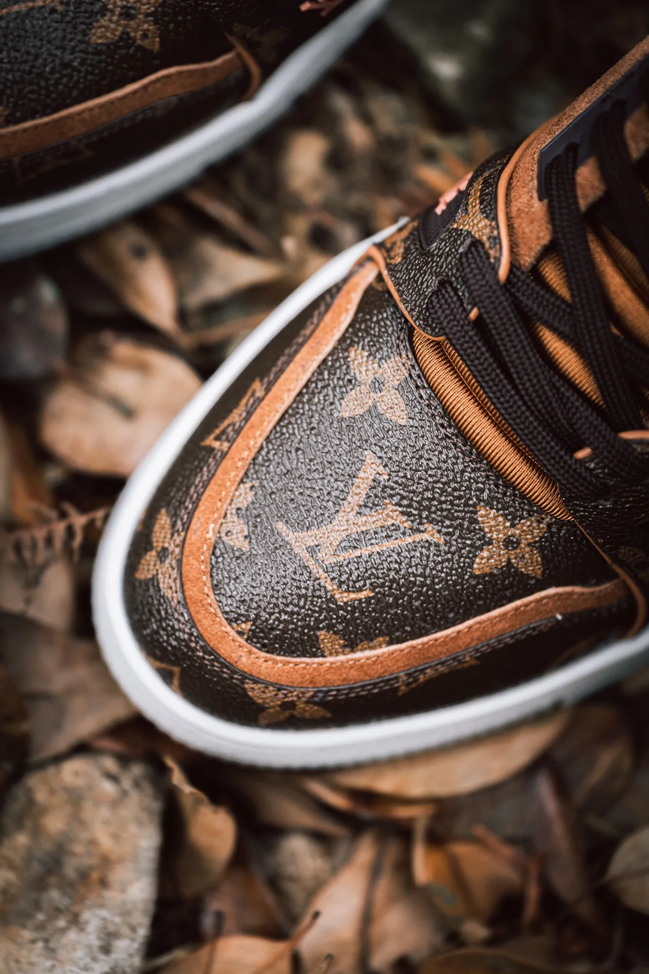 Unveiling the World of Replica Louis Vuitton Trainers: A Comprehensive Guide | YtaYta