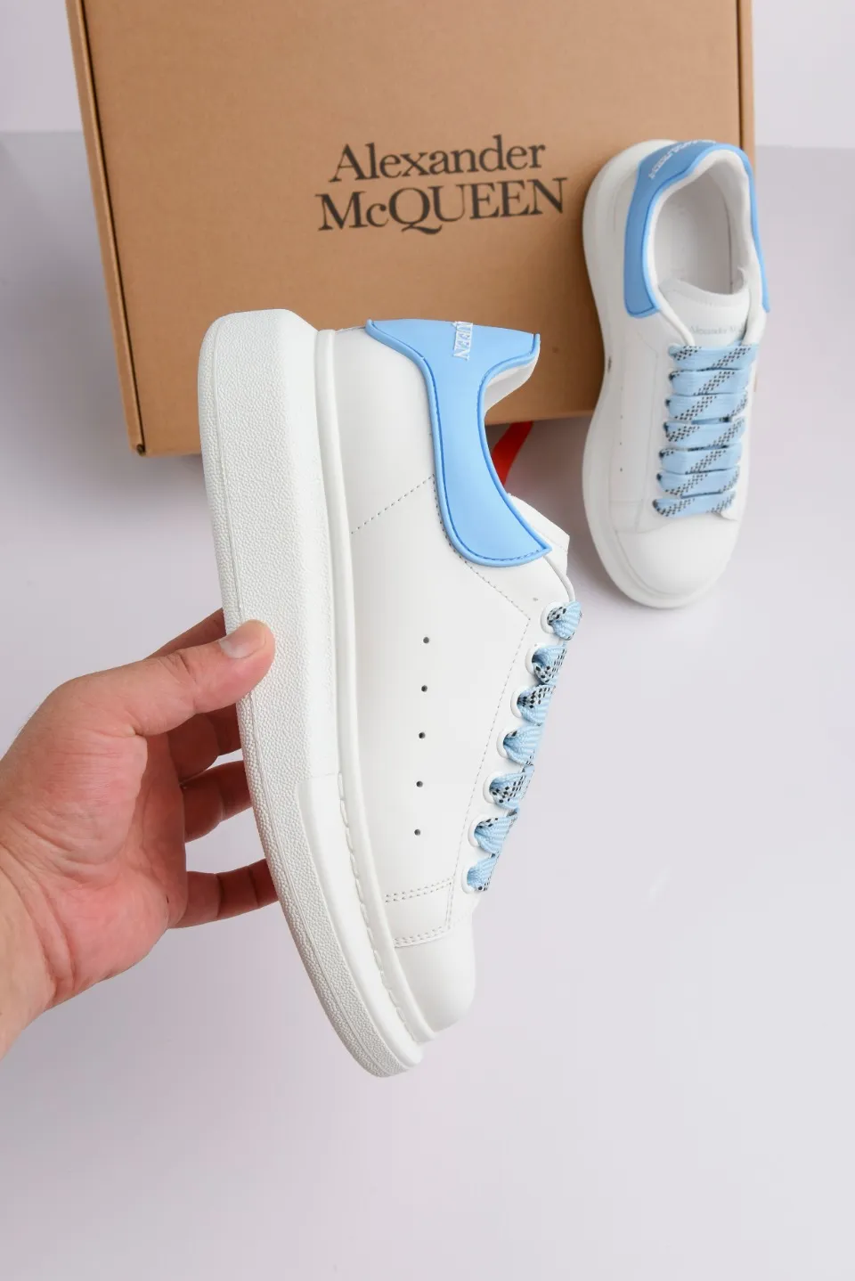 Alexander McQueen White Oversized Sneakers Replica: A Comprehensive Review | YtaYta