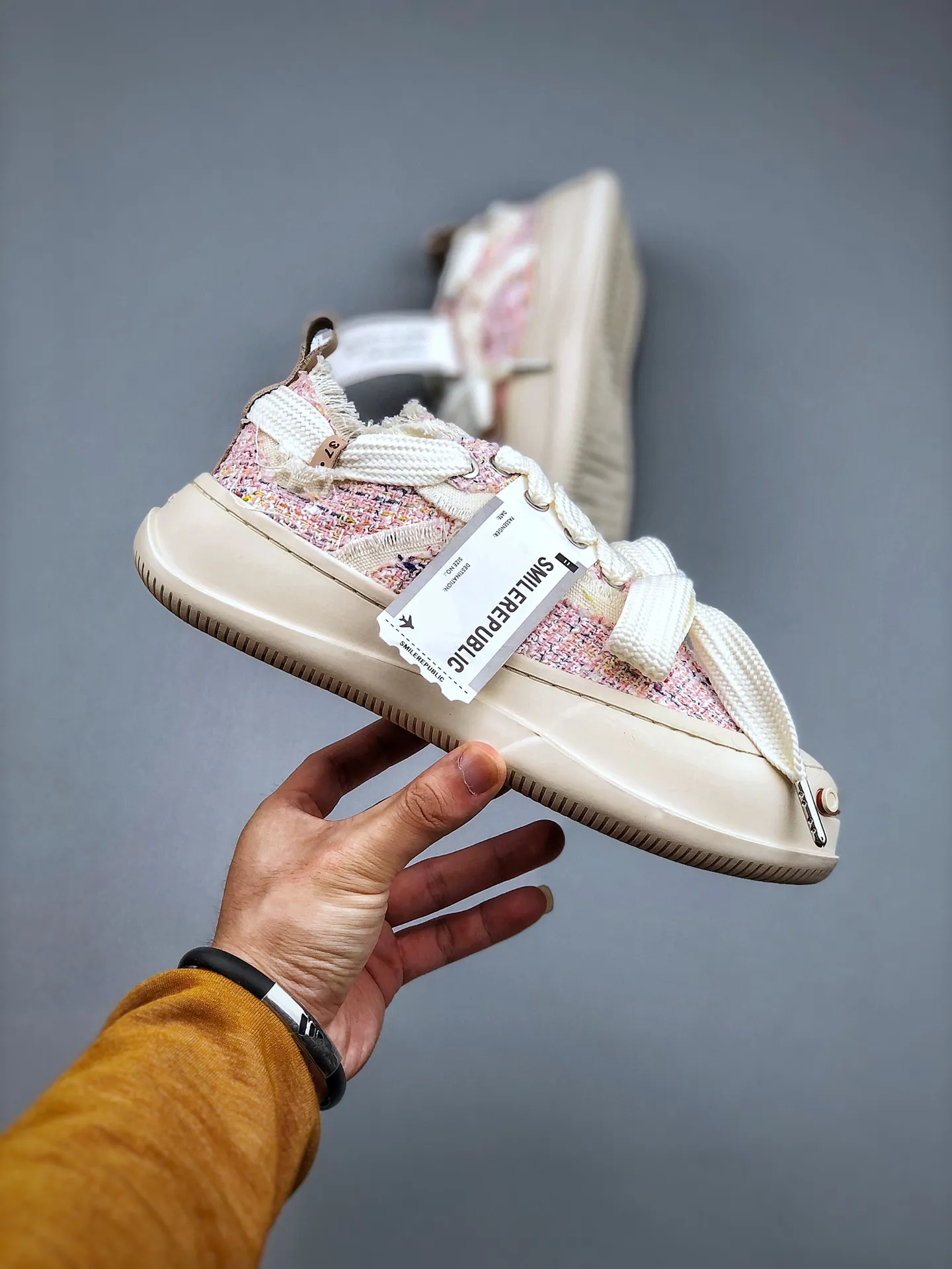 Millennial Chunky Sole Canvas Shoes - Pink Retro Sneakers Review | YtaYta