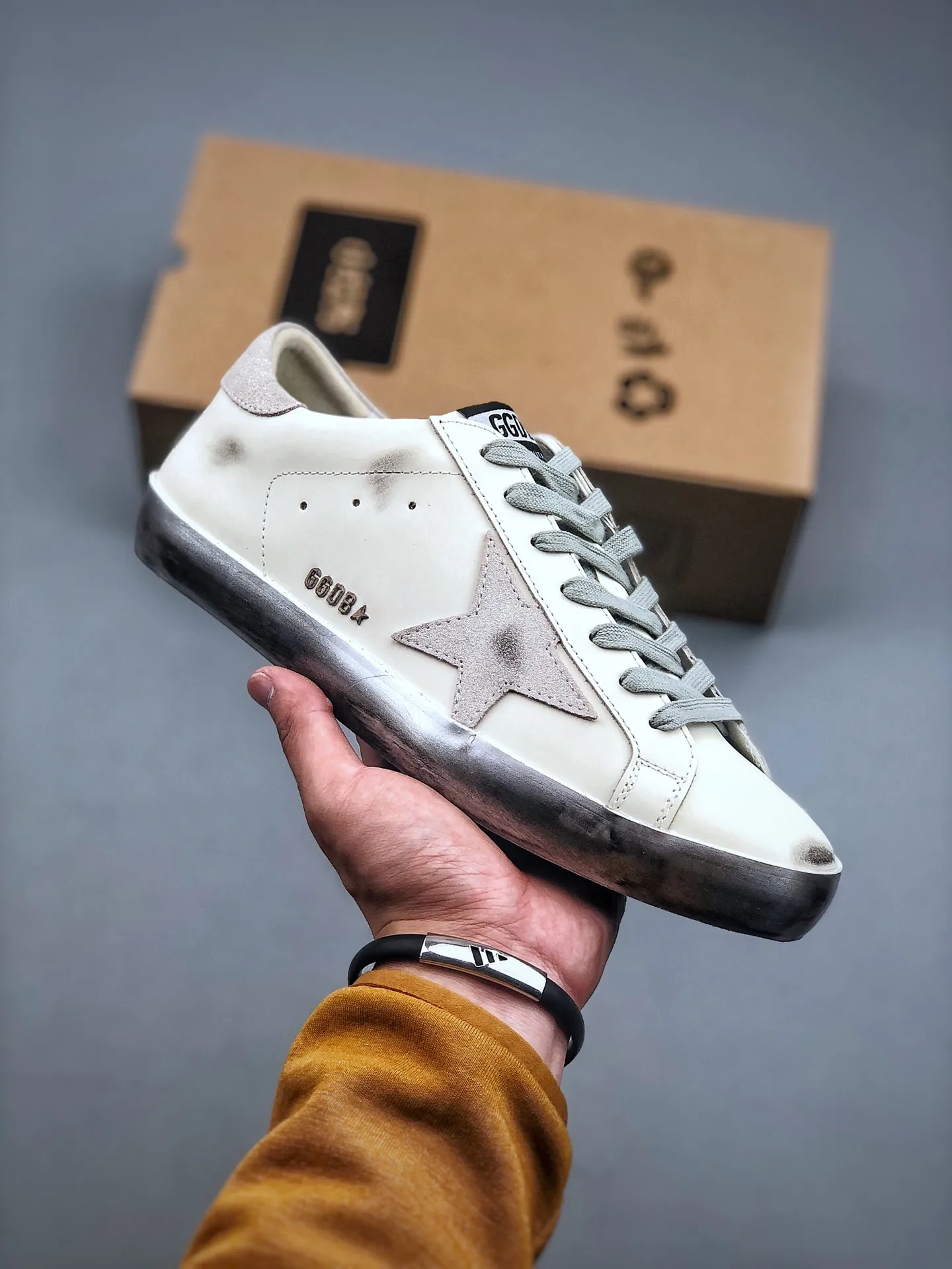 Golden Goose White Leather and Suede Superstar Low-Top Sneakers: Rep vs. Original | YtaYta