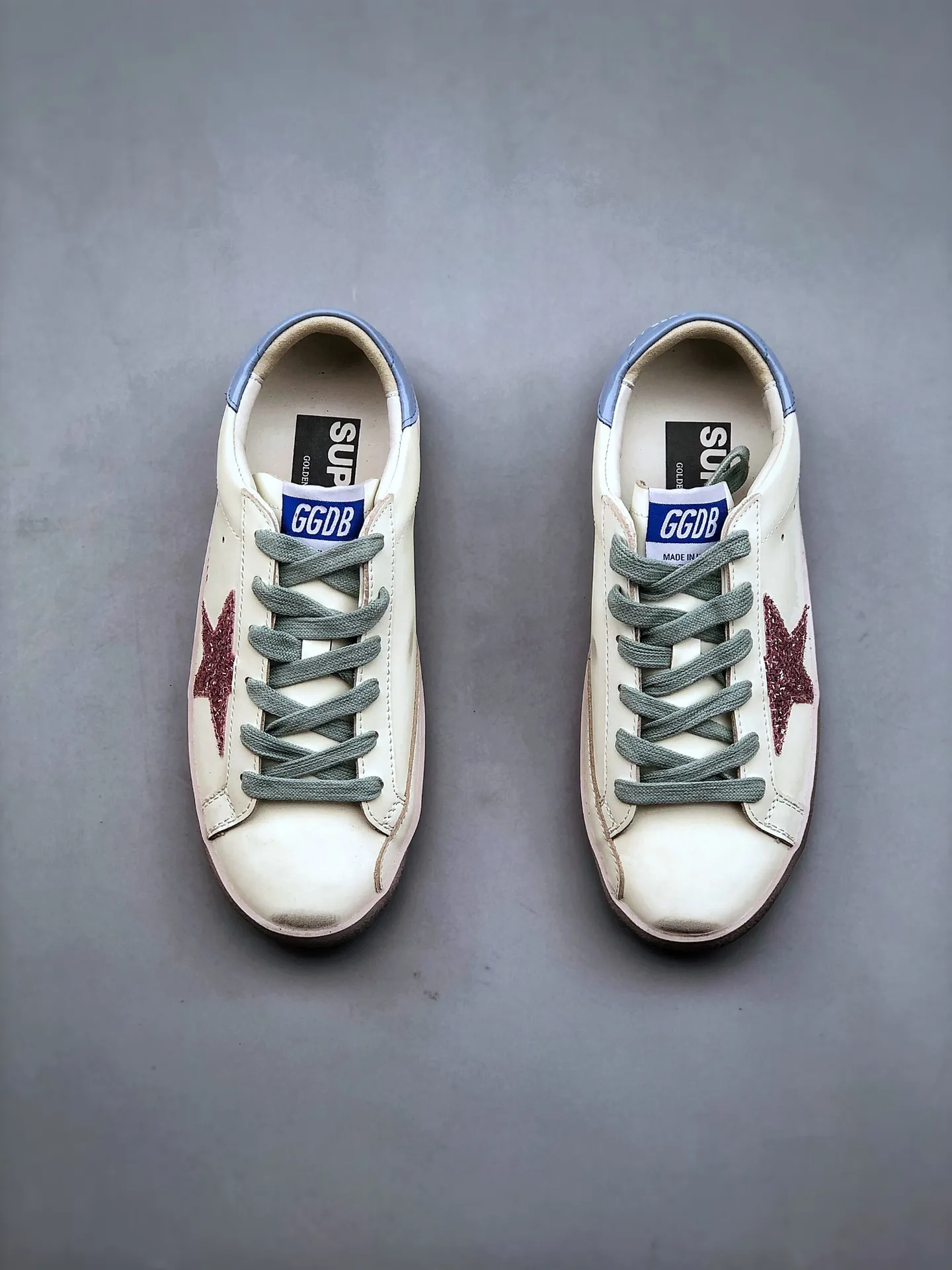 Golden Goose White Leather Super-Star Low-Top Sneakers: Authentic vs. Replica | YtaYta