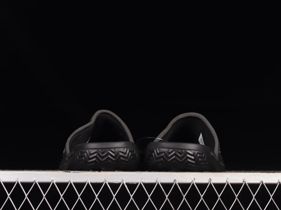 Ultimate Guide to Nike Jordan and Puma Slides: Authentic and Replica Options | YtaYta