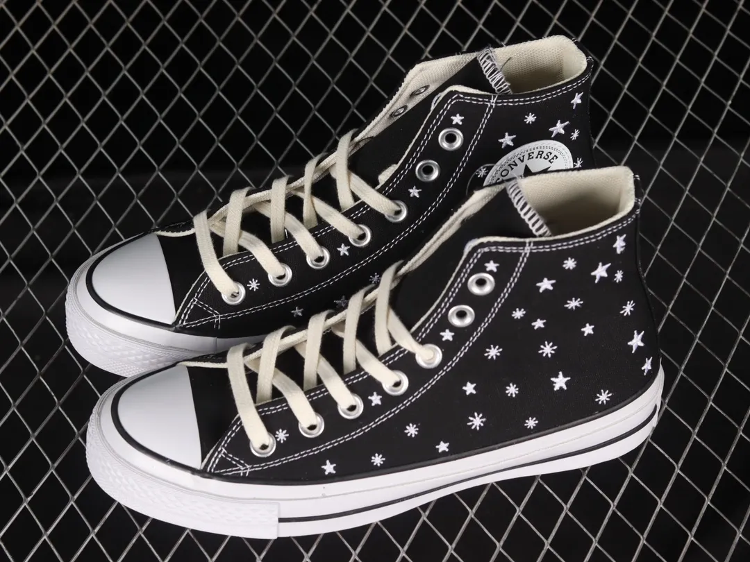 Embroidered Stars on High: A Detailed Look at Fake Rep Replica Converse Sneakers | YtaYta