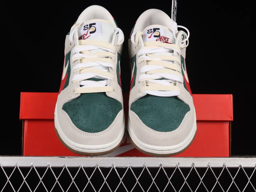 Nike SB Dunk Low SE 85 Sail Green Red DO9457-127 - Replica Review | YtaYta