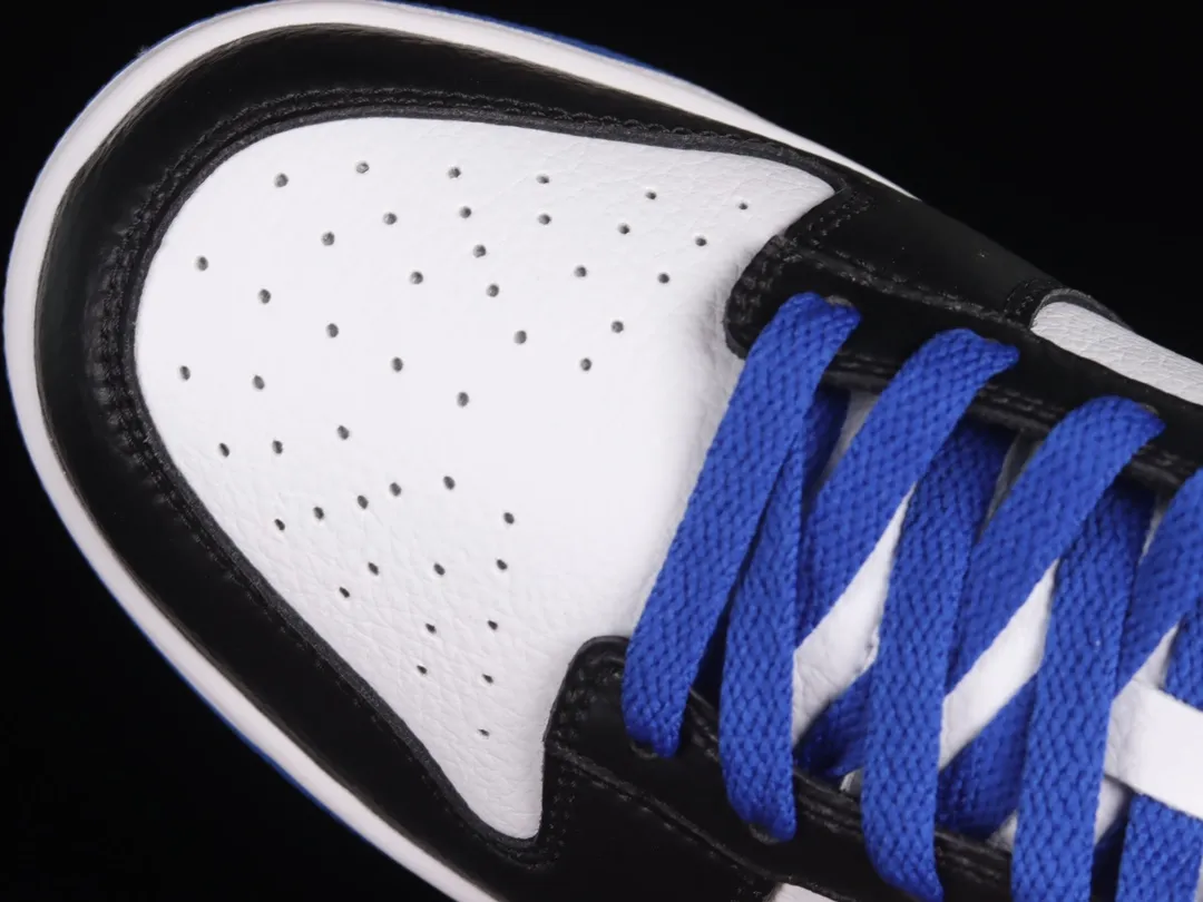 Nike Dunk Low 'White Black Game Royal': A Fresh Colorway for Sneaker Enthusiasts | YtaYta